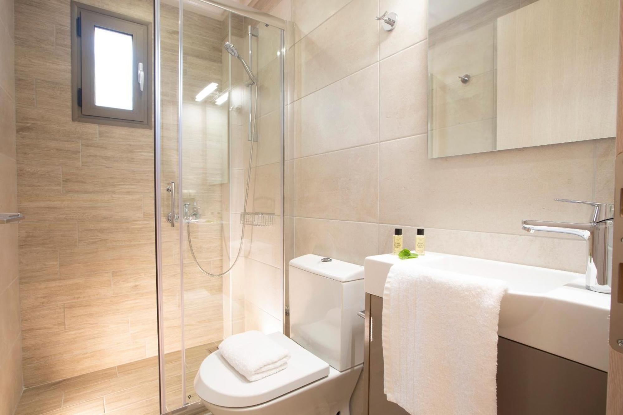 Enalion Apartment