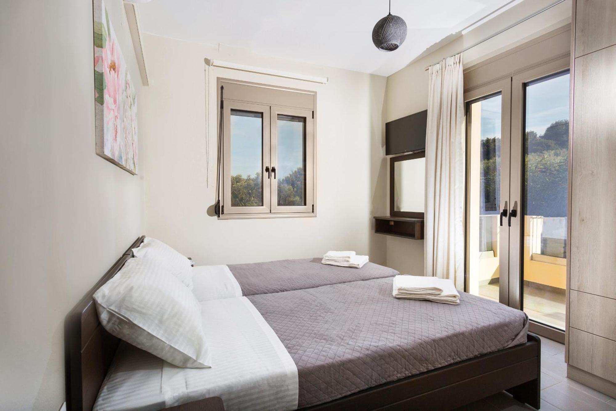 Elea Villa Maroulas