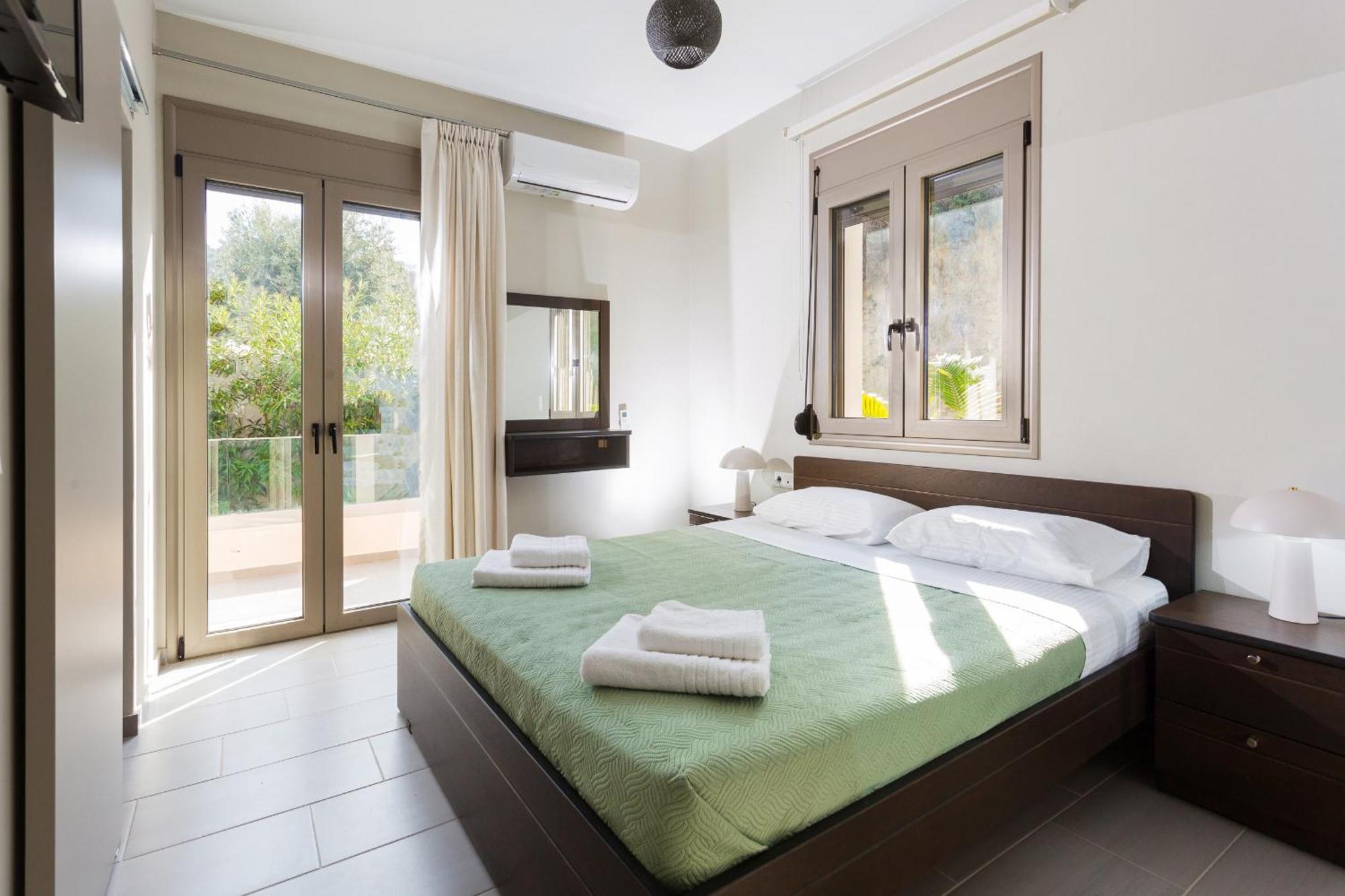 Elea Villa