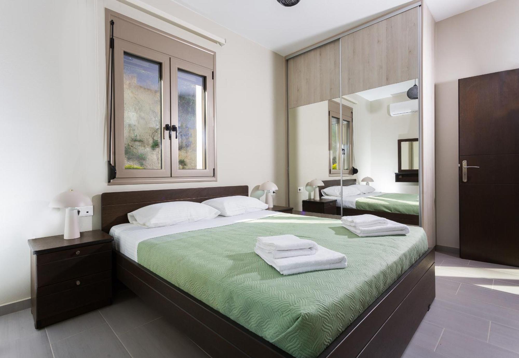 Elea Villa *