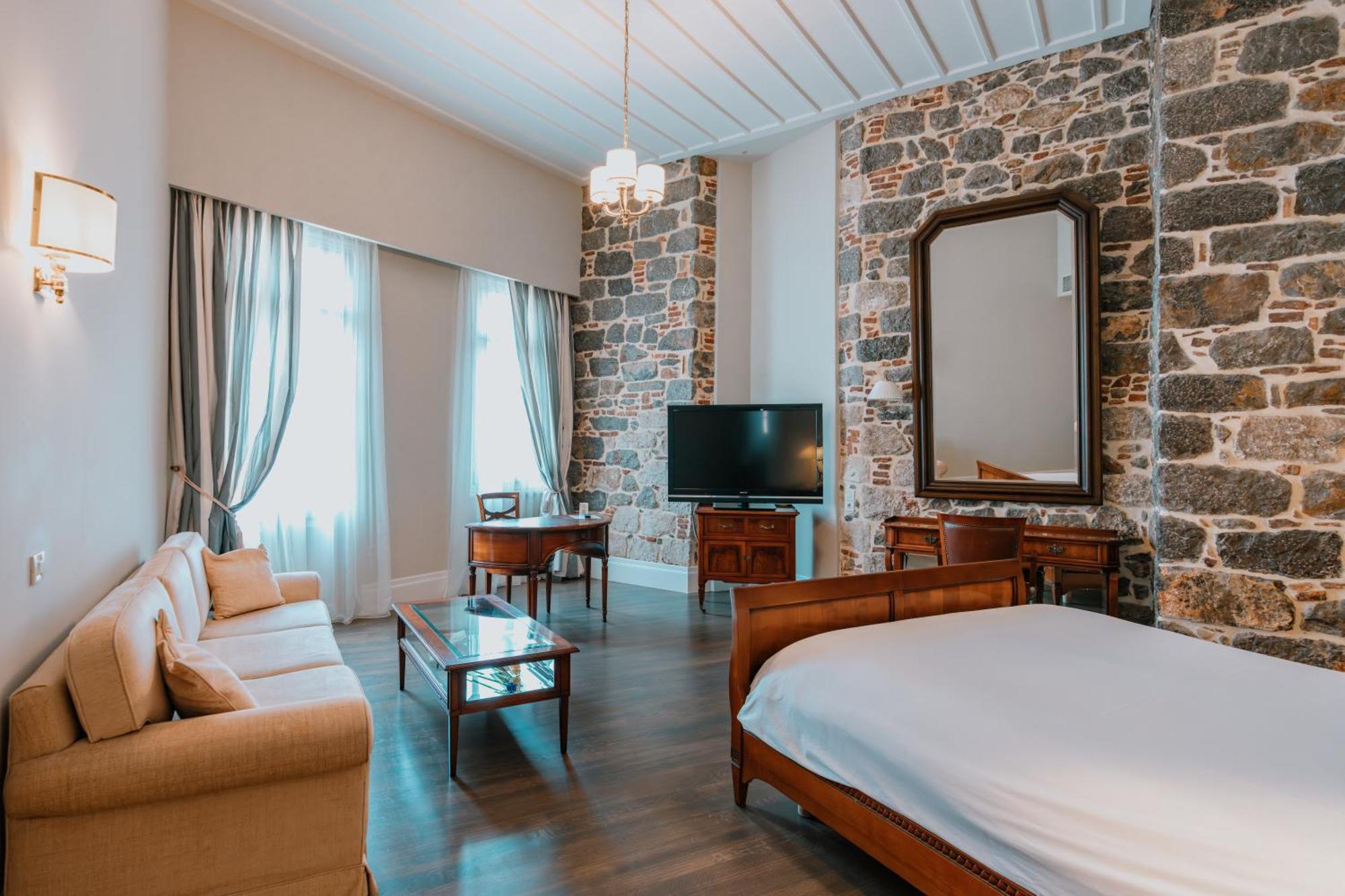 Inn Xenon 4*
