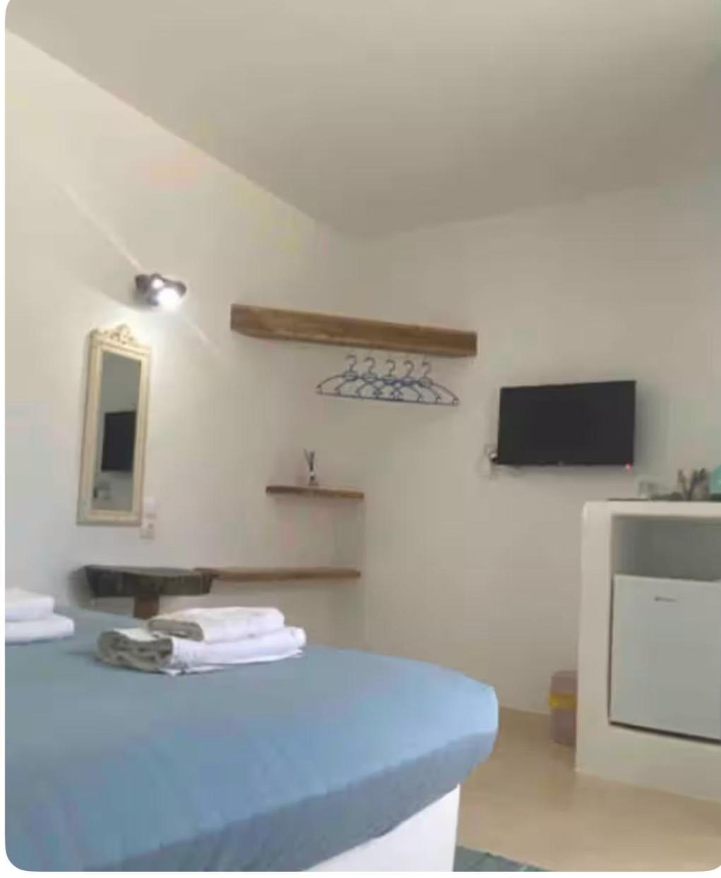 Sakas Residences Karterados (Santorini)
