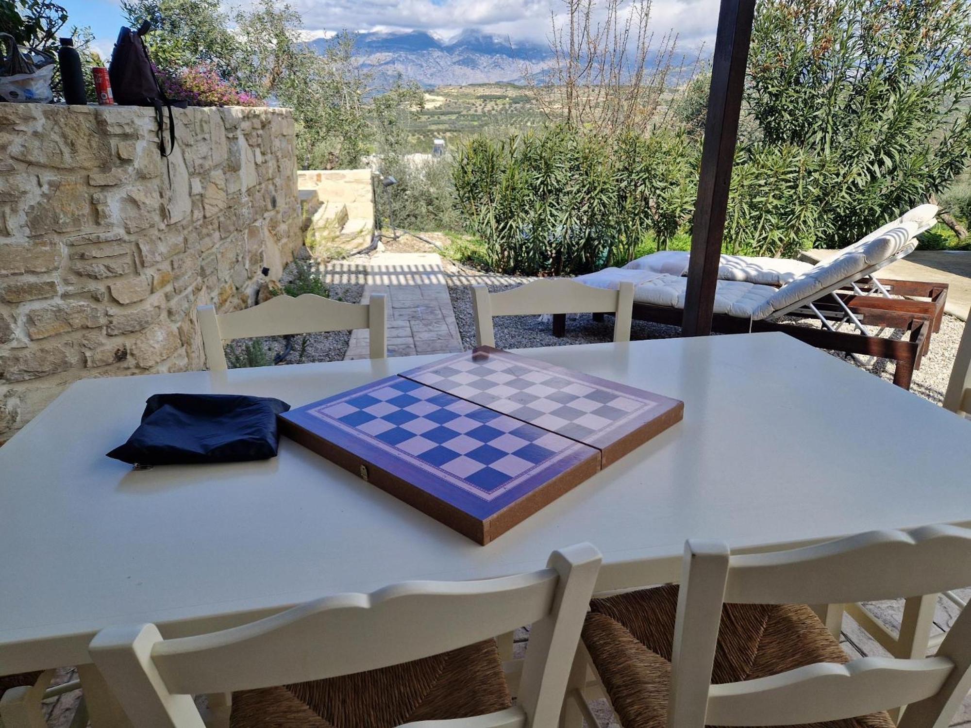 Taf - Kreta Kamilari