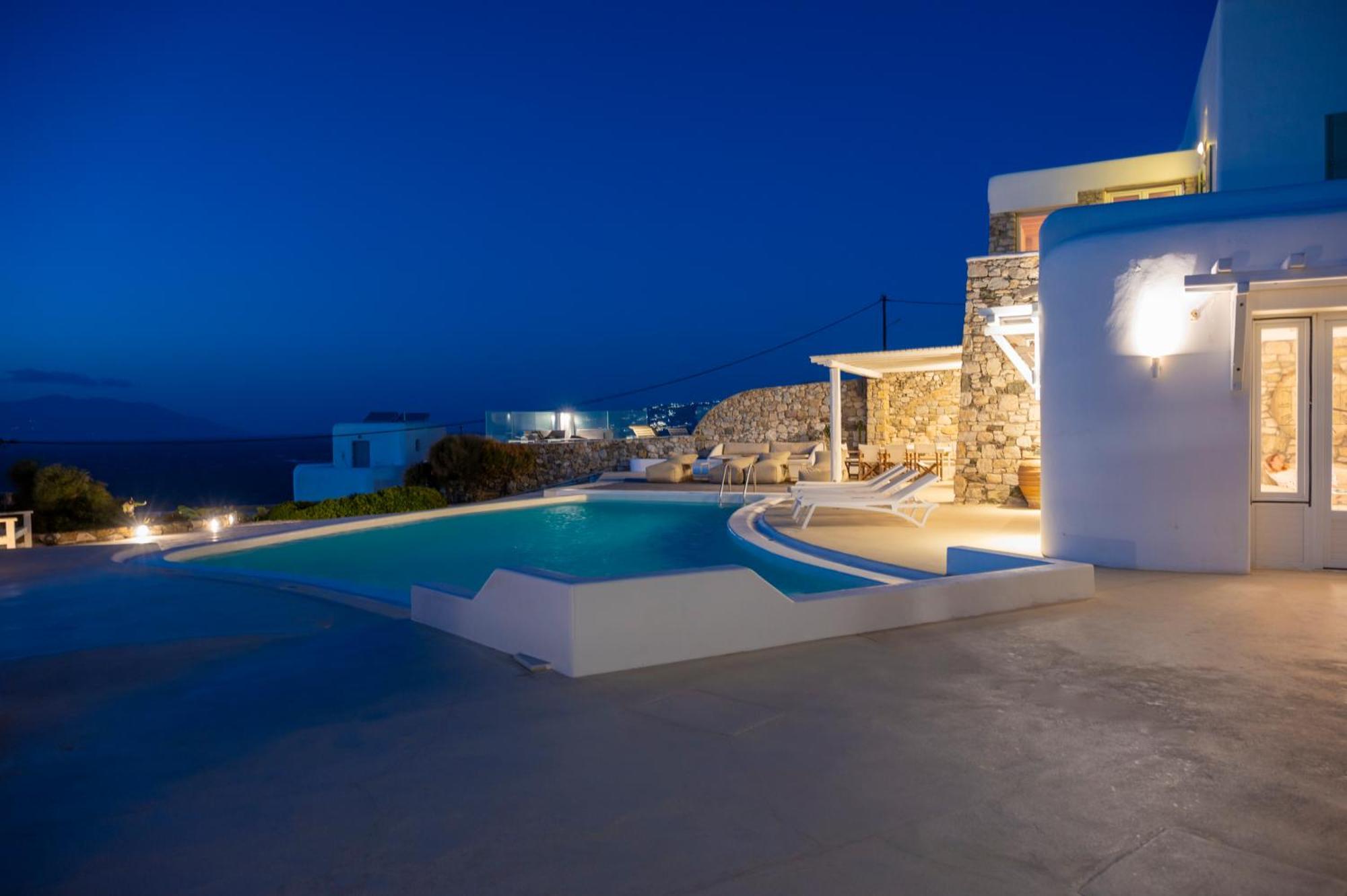 Magdalena Mykonos Agios Ioannis Diakoftis