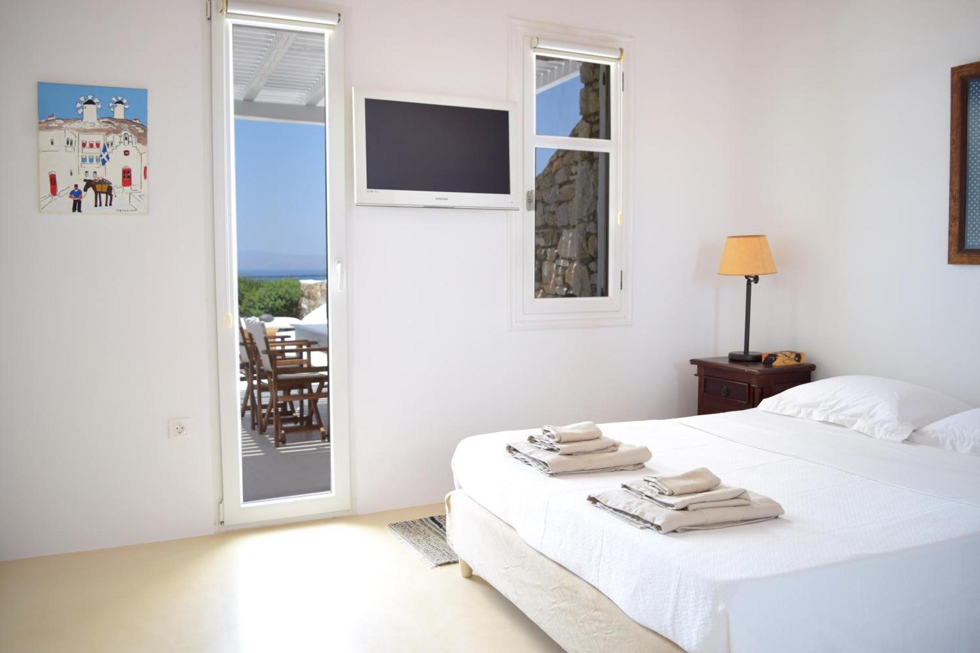 Magdalena Mykonos Agios Ioannis Diakoftis