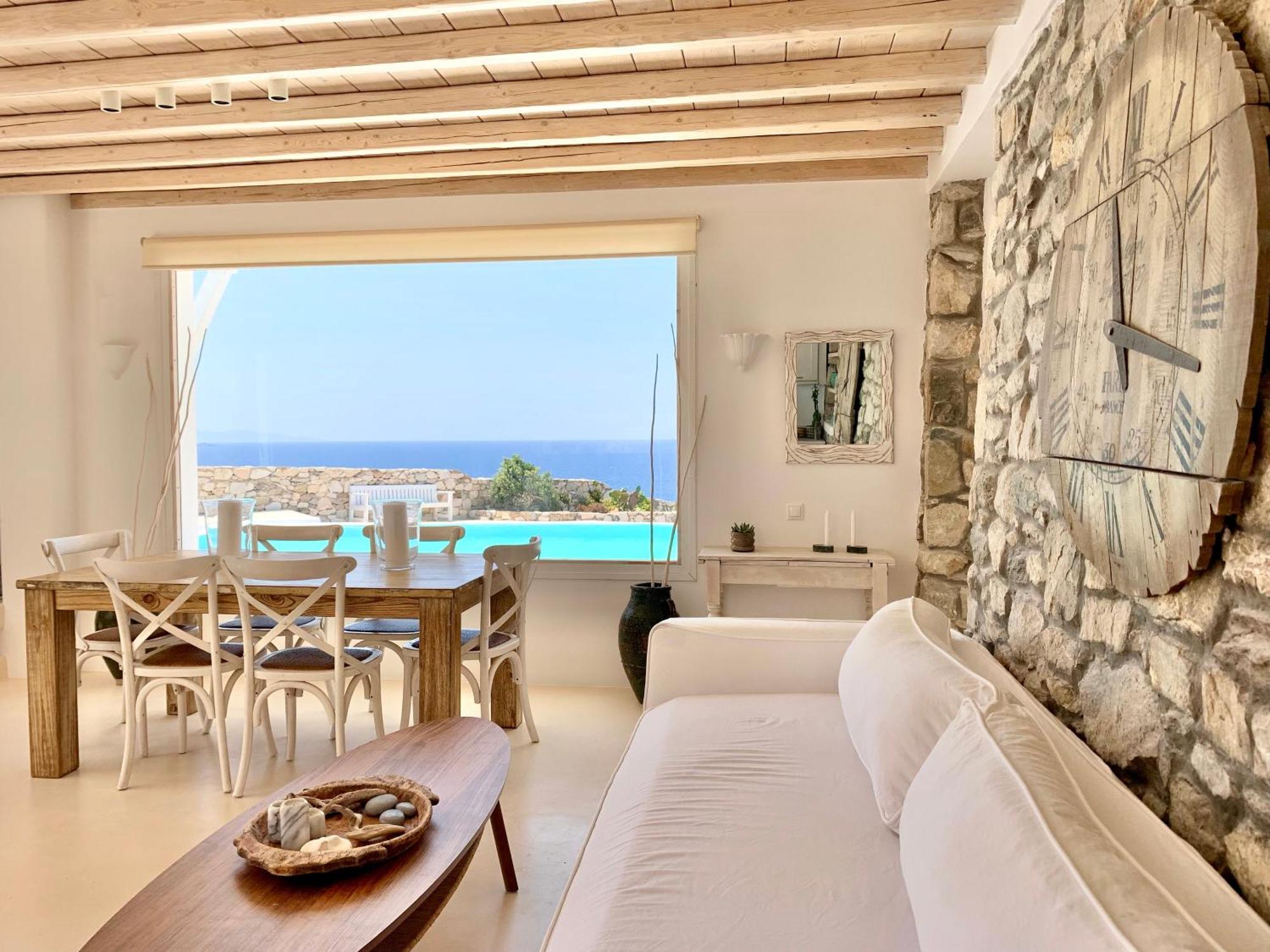 Magdalena Mykonos *