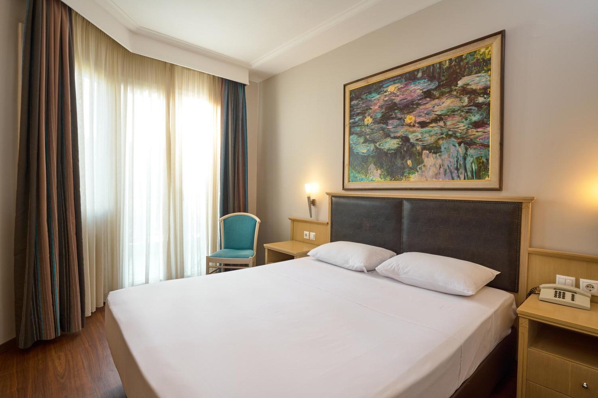 Iris Hotel Thermi