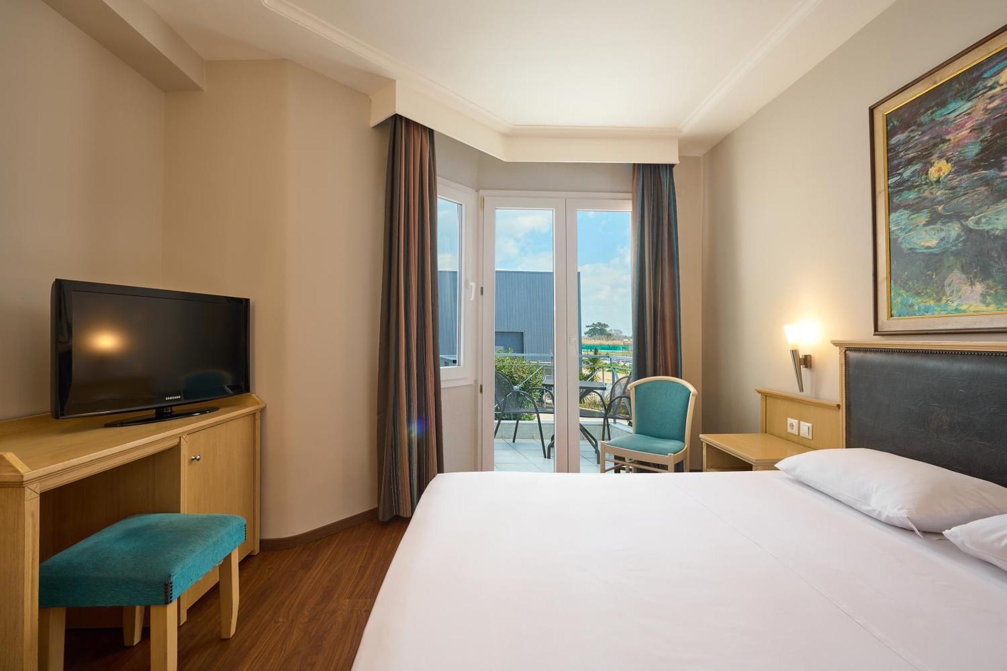 Hotel Iris Thermi
