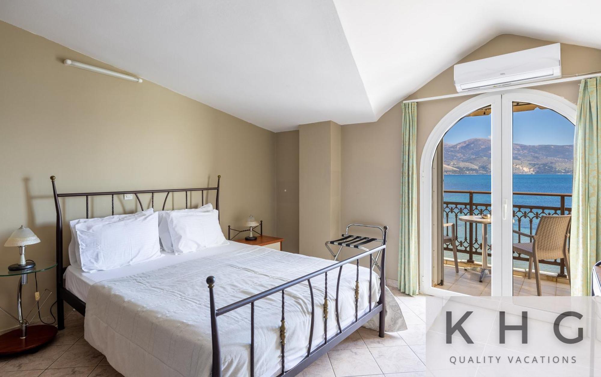 Zoi Aparthotel 2*