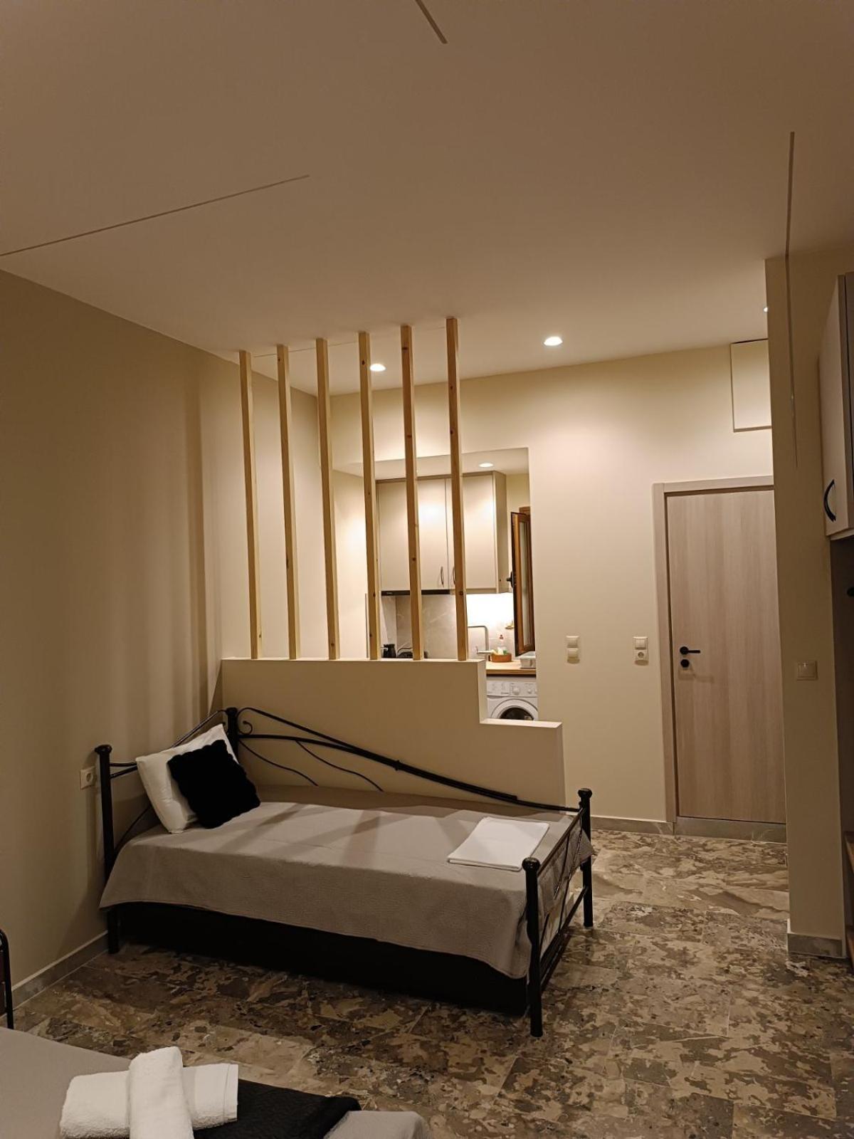 Traditional House Alepis In Areopolis Apartment