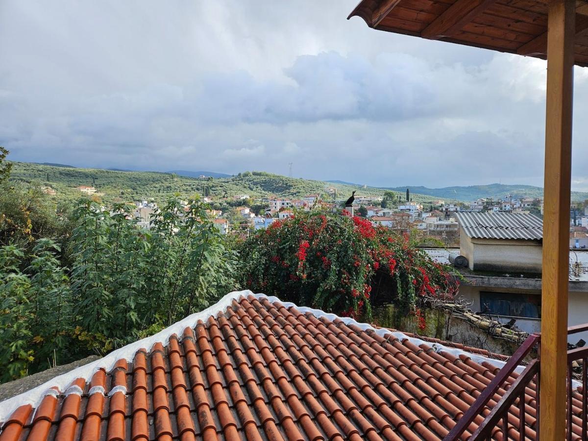 Holiday home Traditional Stone House With Breathtaking View. Zacharo