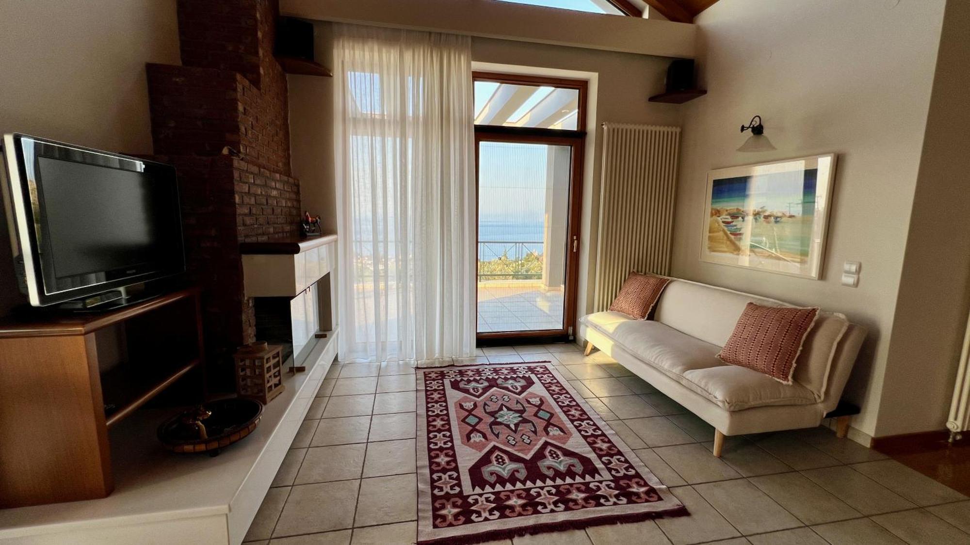 Villa Modern Overlooking Mytilene