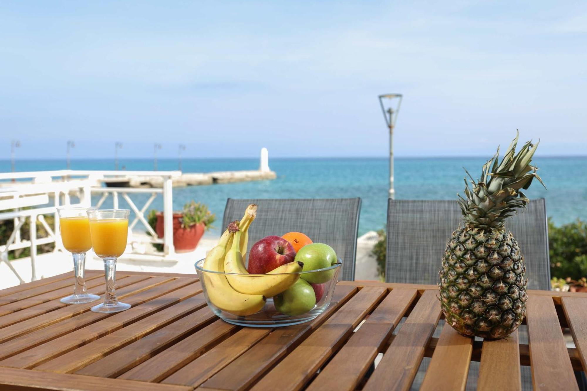 Holiday home Take Me To The Sea 3 - Beachfront, Starlink, Location *