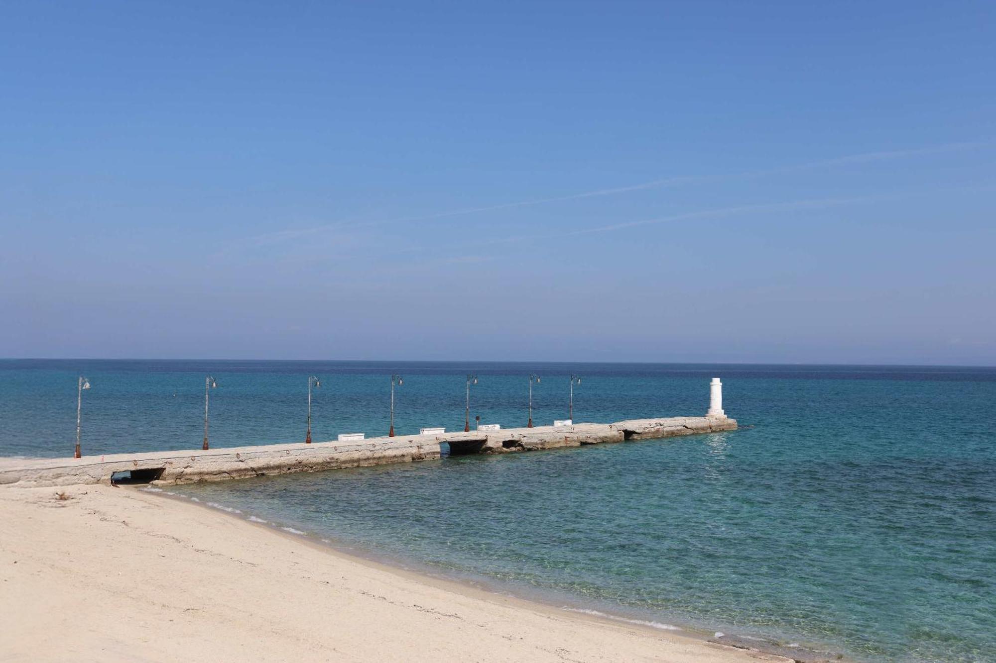 Take Me To The Sea 3 - Beachfront, Starlink, Location *