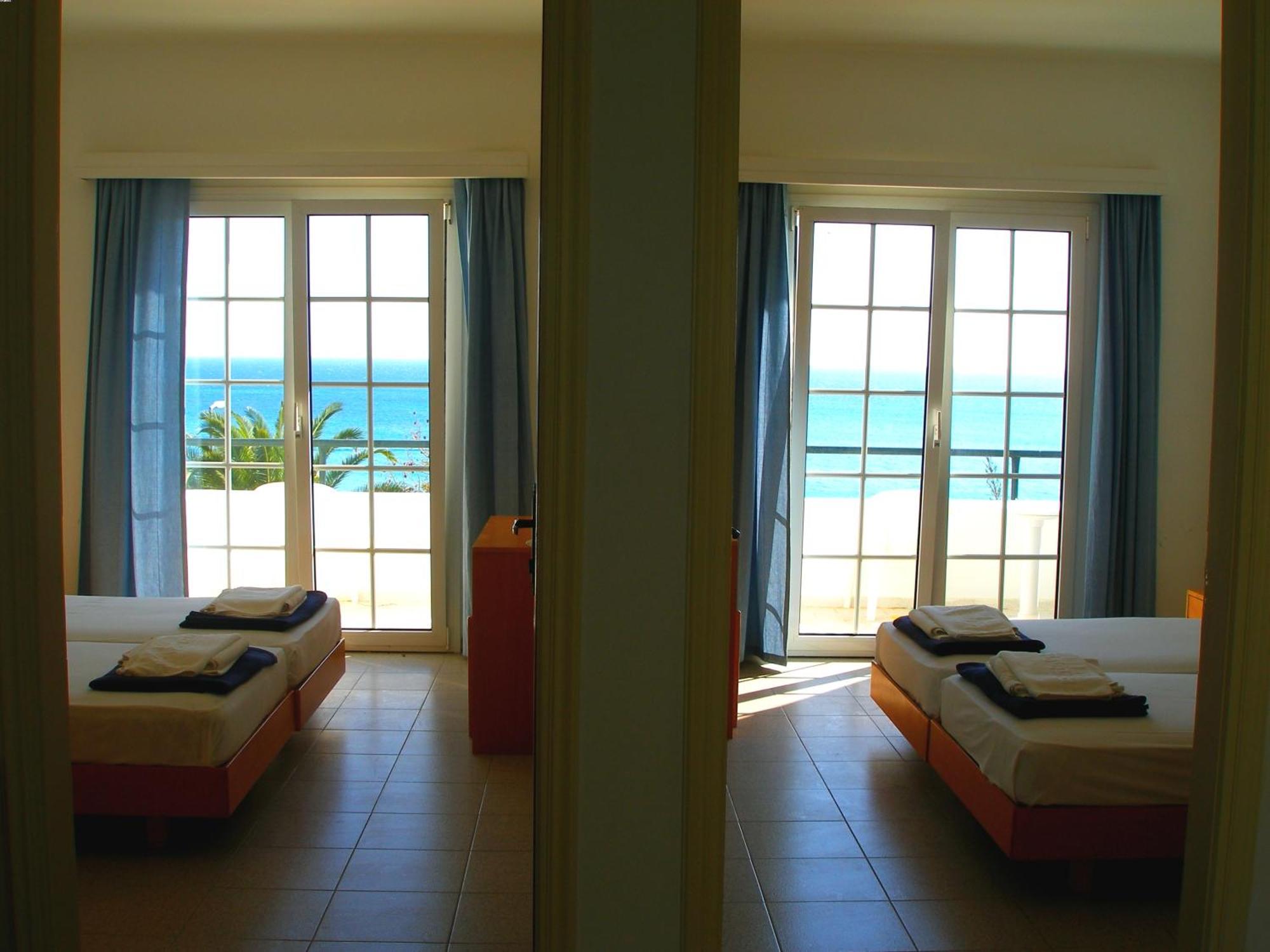 Aparthotel Pefkos Crystal Bay And Pefki (Rhodes)