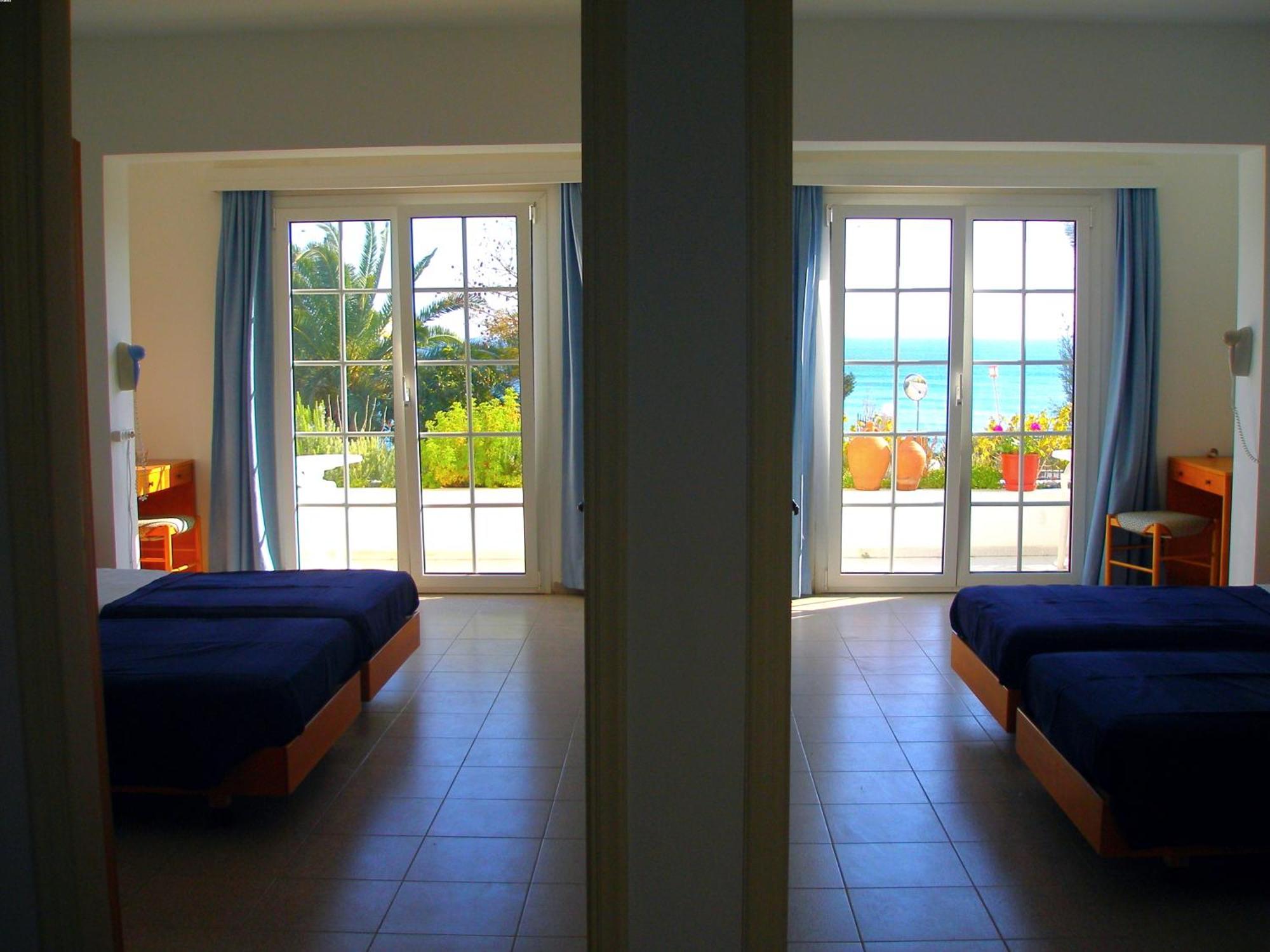 Pefkos Crystal Bay And Aparthotel Pefki (Rhodes)
