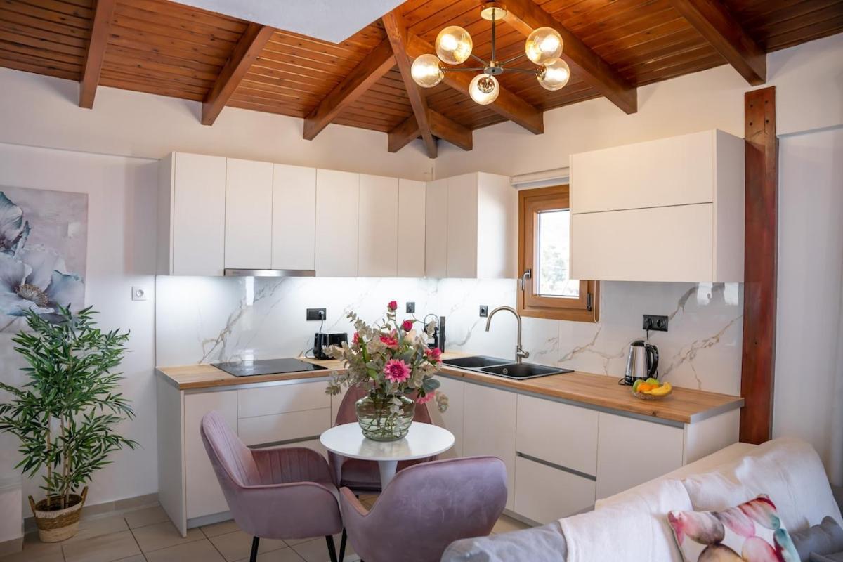 Michalis With Outdoor Jacuzzi Apartment Rethymno (Crete)