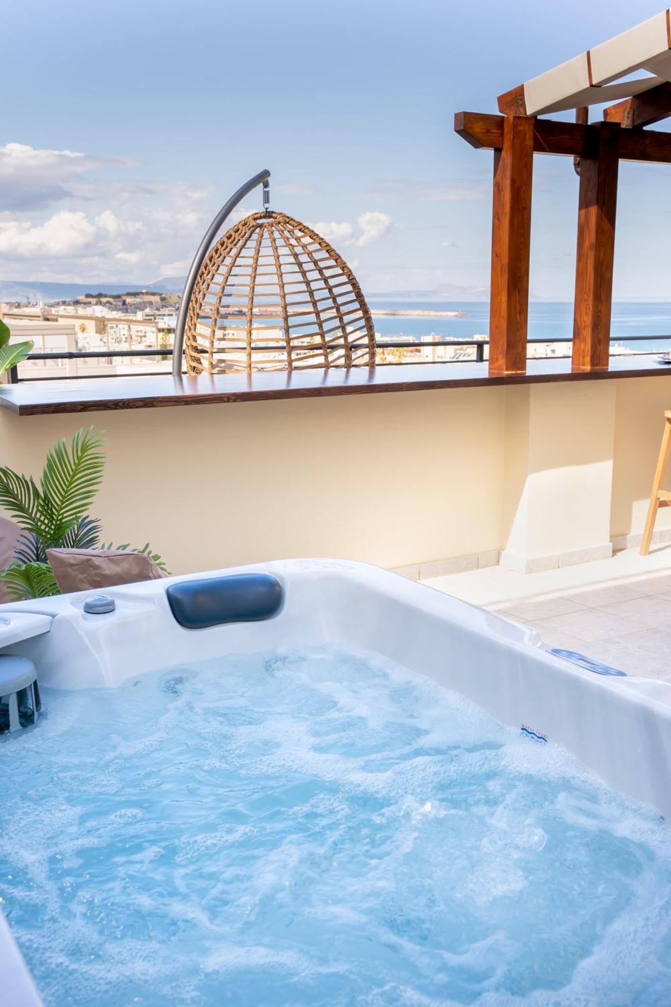 Michalis With Outdoor Jacuzzi Apartment Rethymno (Crete)