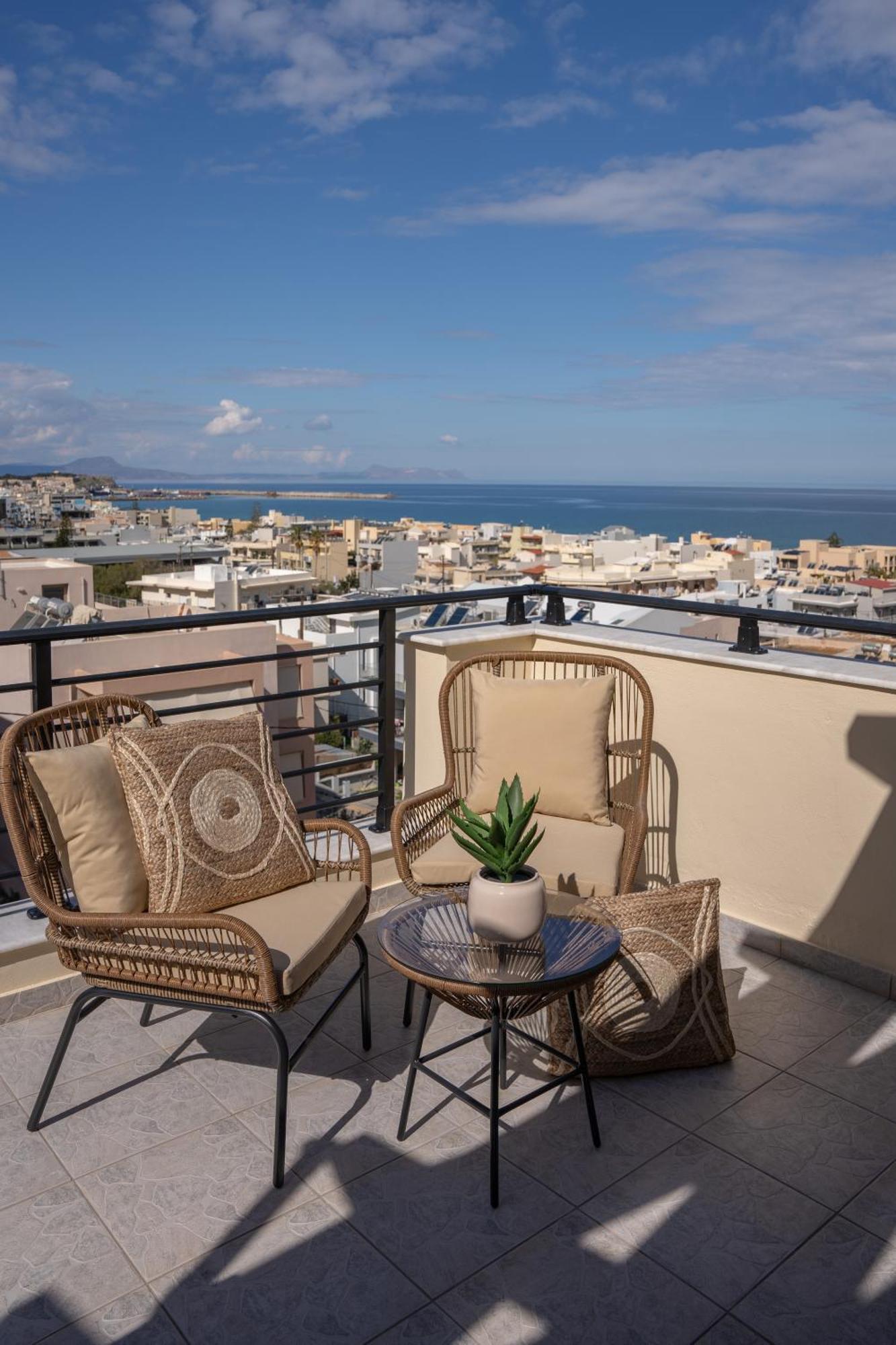 Michalis With Outdoor Jacuzzi Apartment Rethymno (Crete)