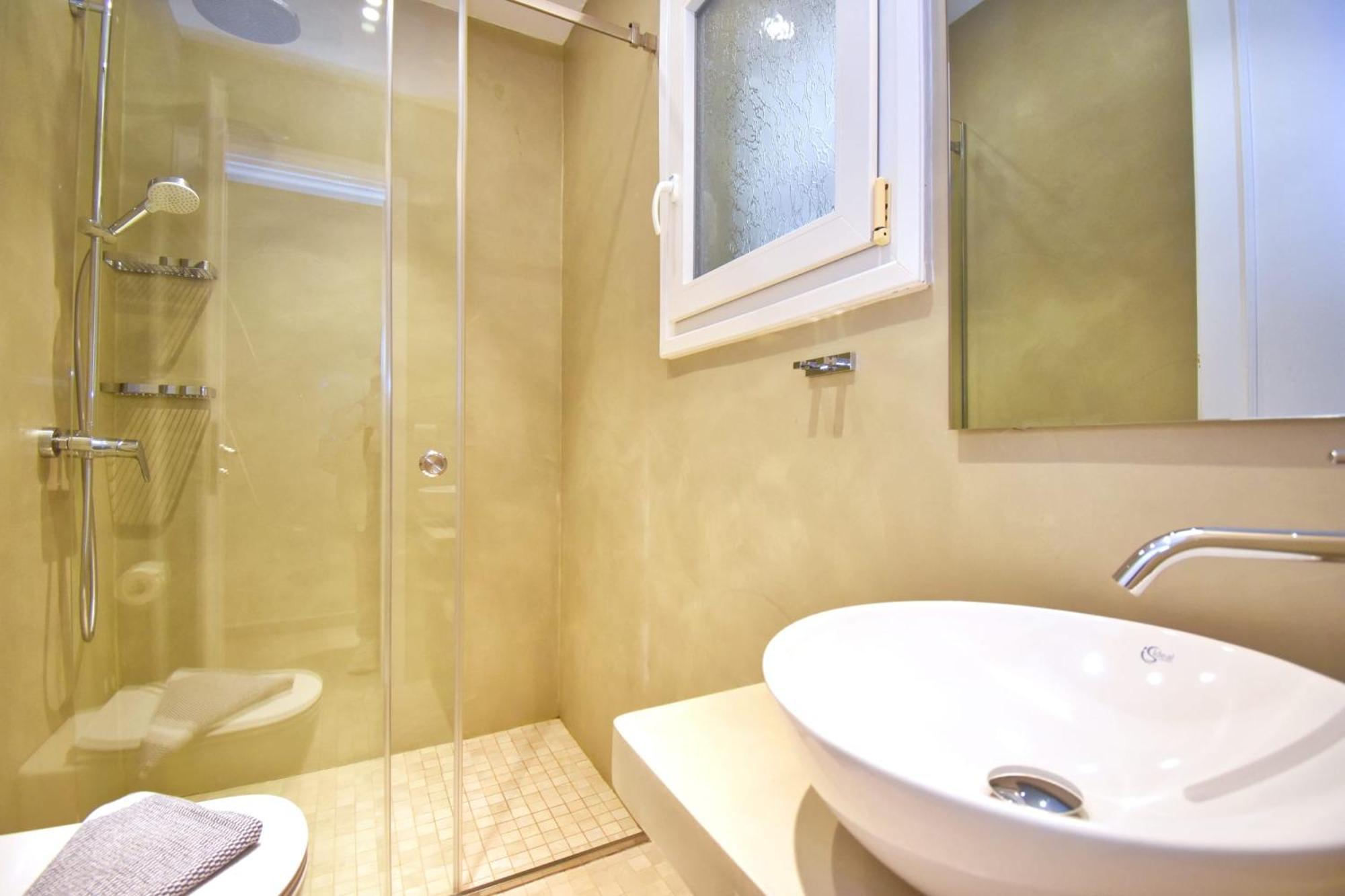 Nitsa Signature In Exquisite Northeastern Corfu Greece