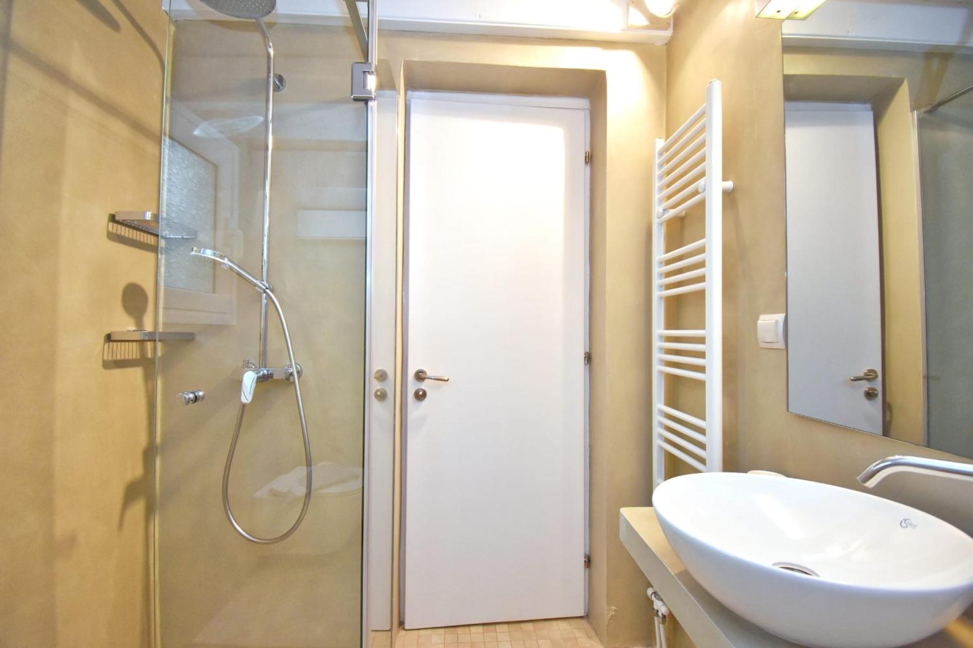 Nitsa Signature In Exquisite Northeastern Corfu Greece *