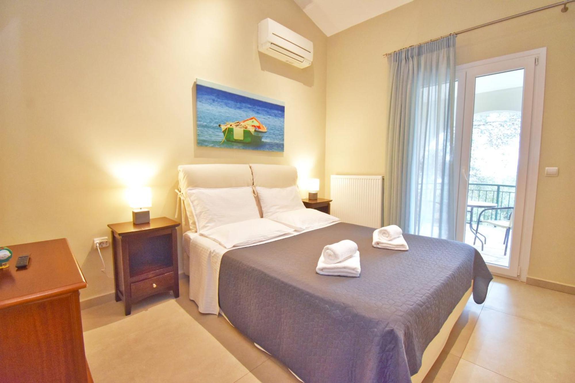 Villa Nitsa Signature In Exquisite Northeastern Corfu Greece