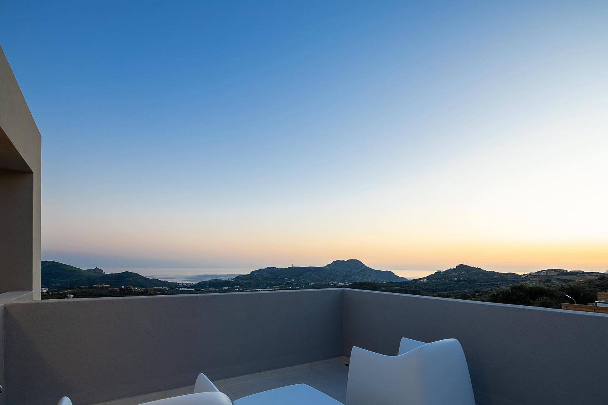 Villa July *
