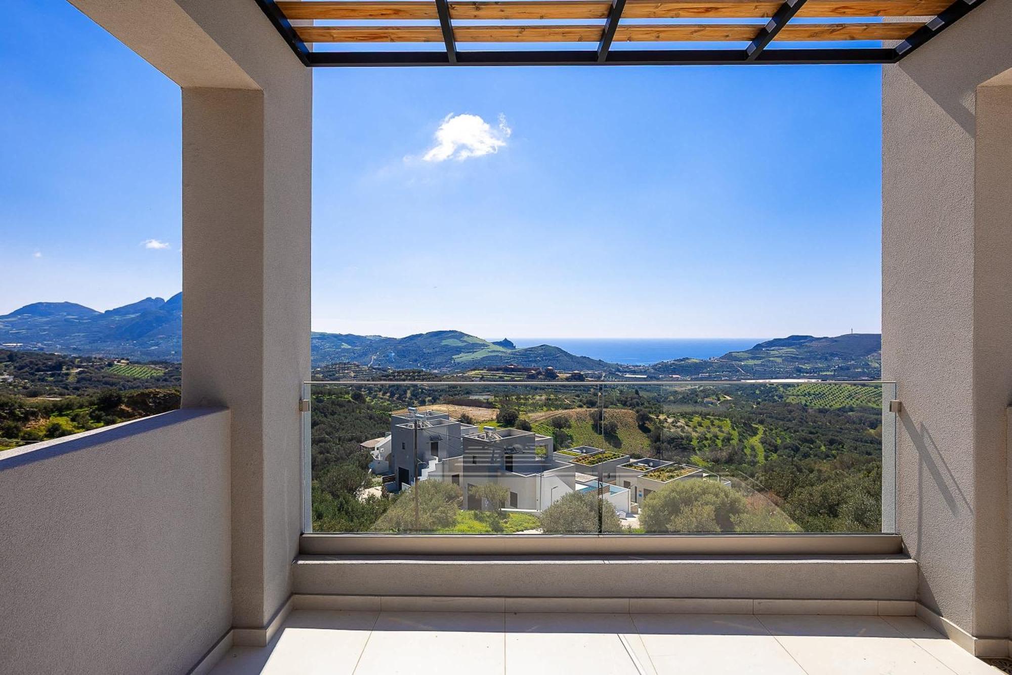 July Villa Mariou