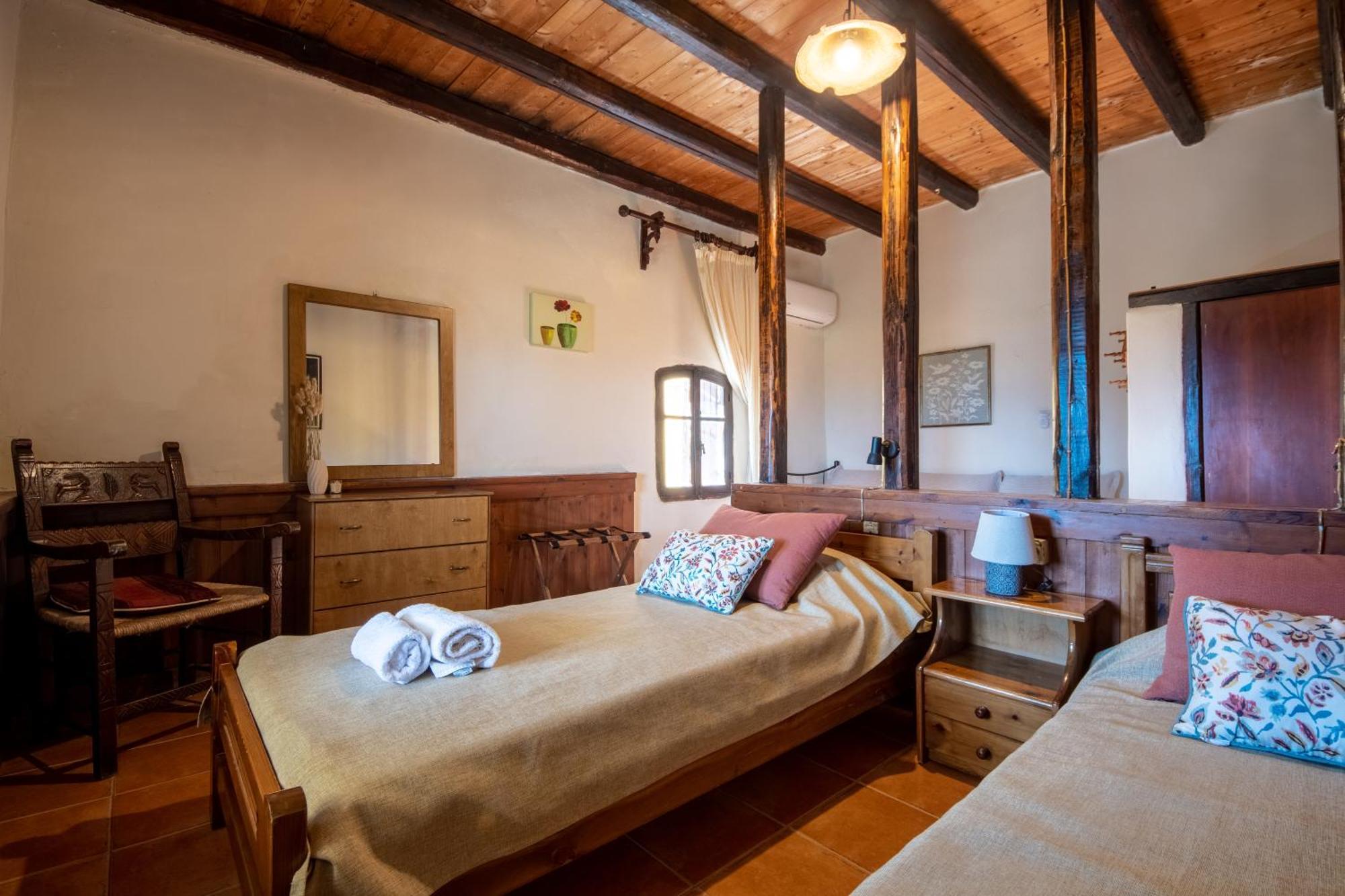 Anemole Traditional Cretan Villa Megala Chorafia