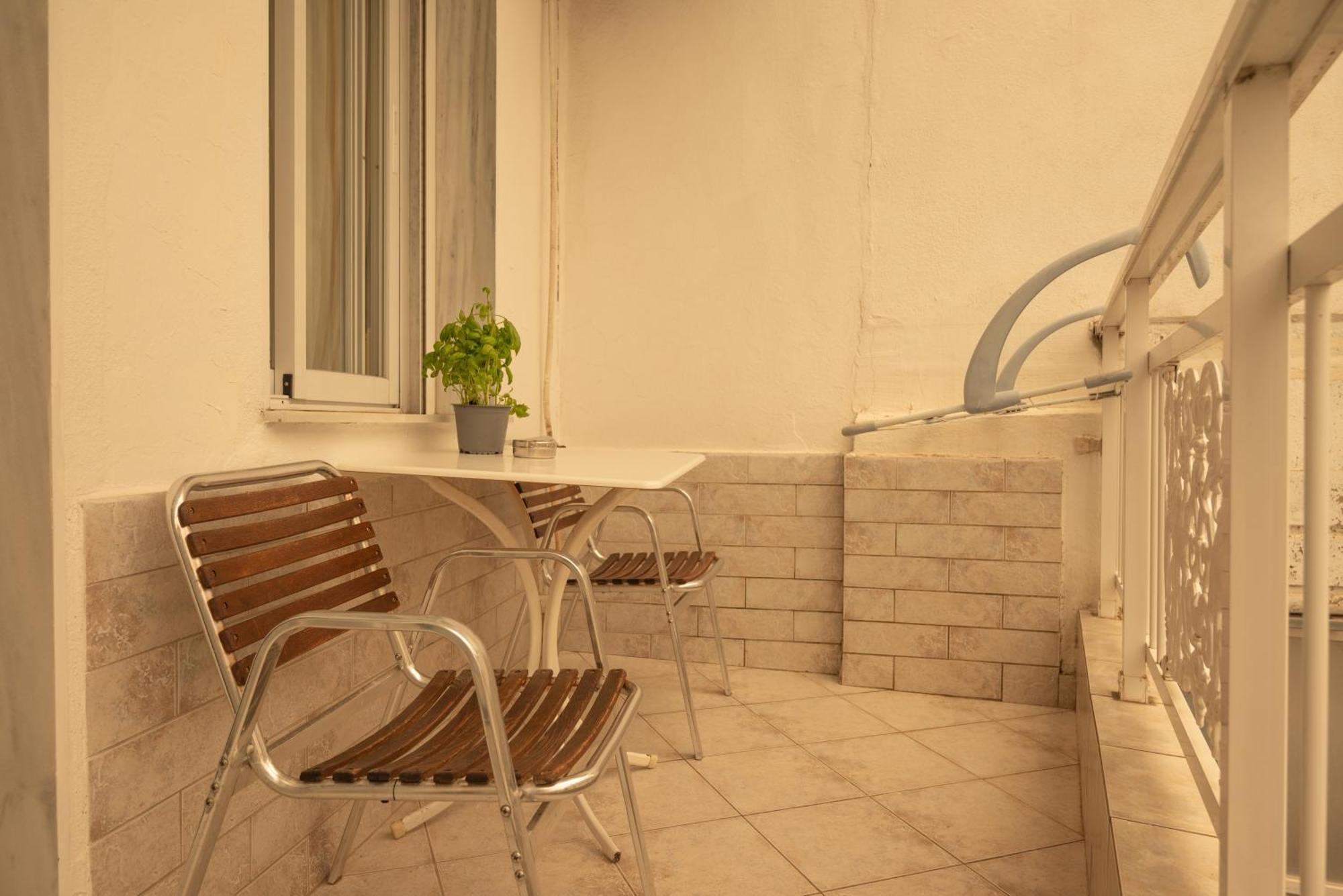 Lucky Apartment *