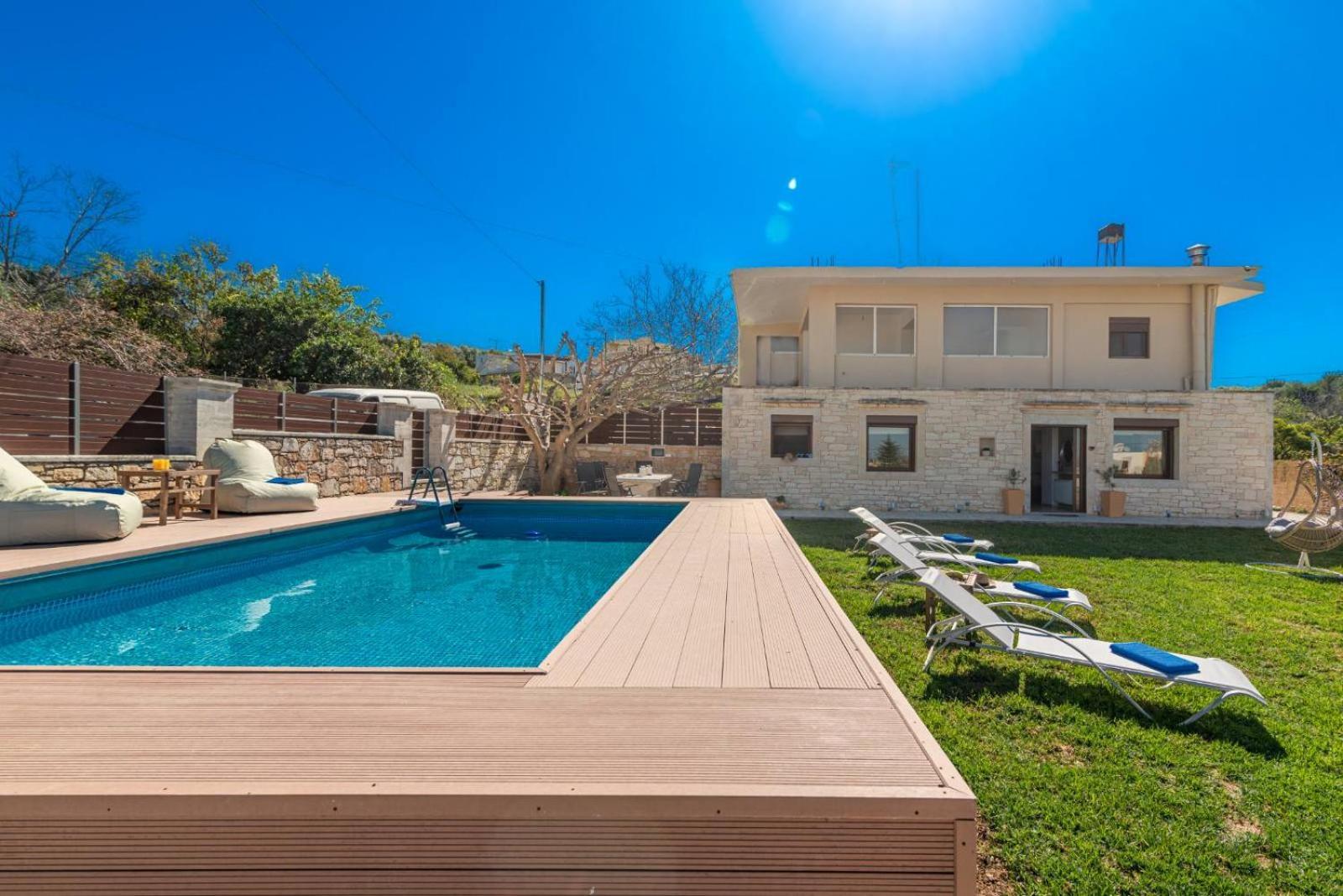 Villa Stone With Private Pool *