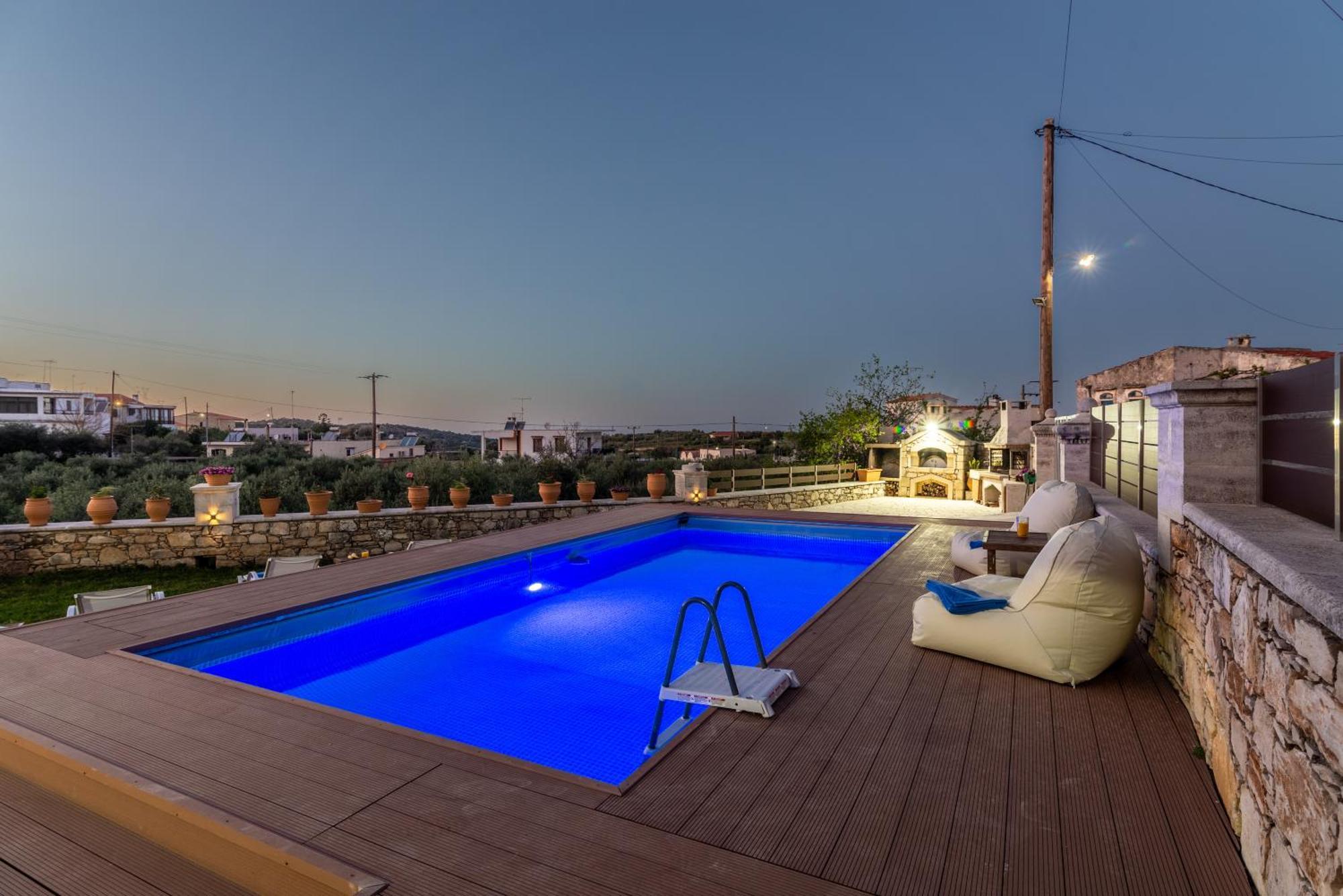 Villa Stone With Private Pool *