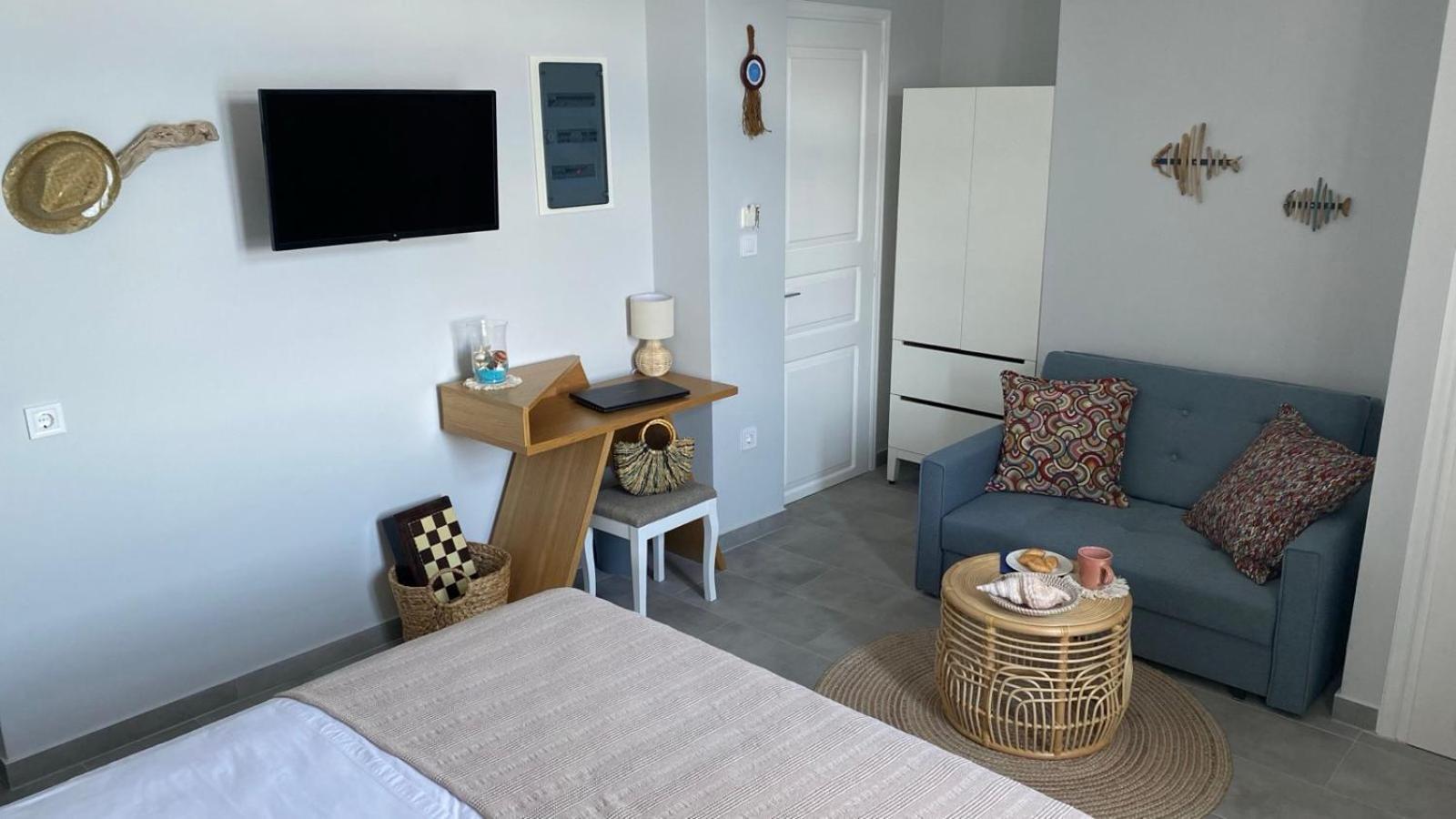 Ariadne Sea View 1