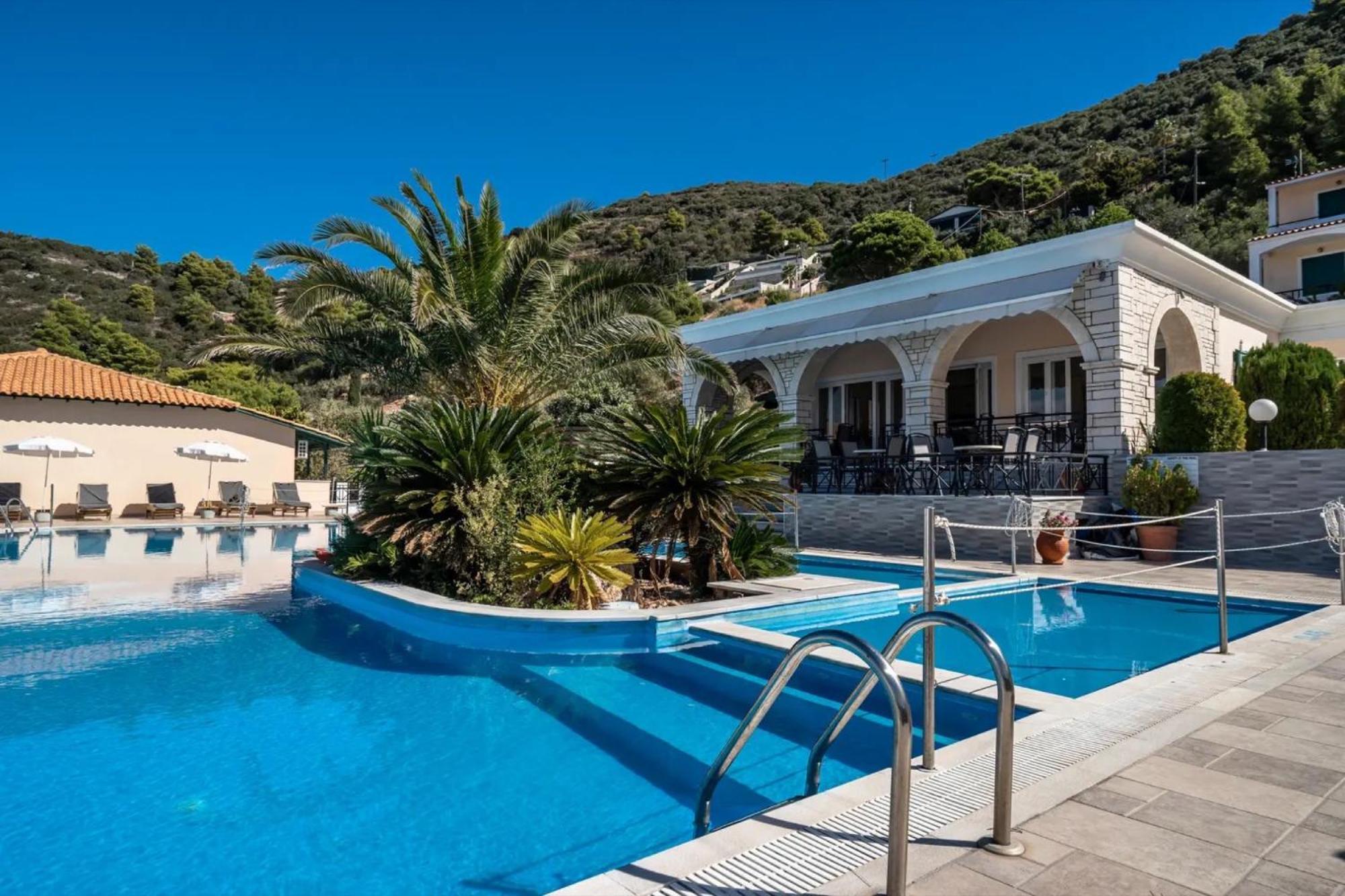 Sunset Premium 13 * Agios Nikitas