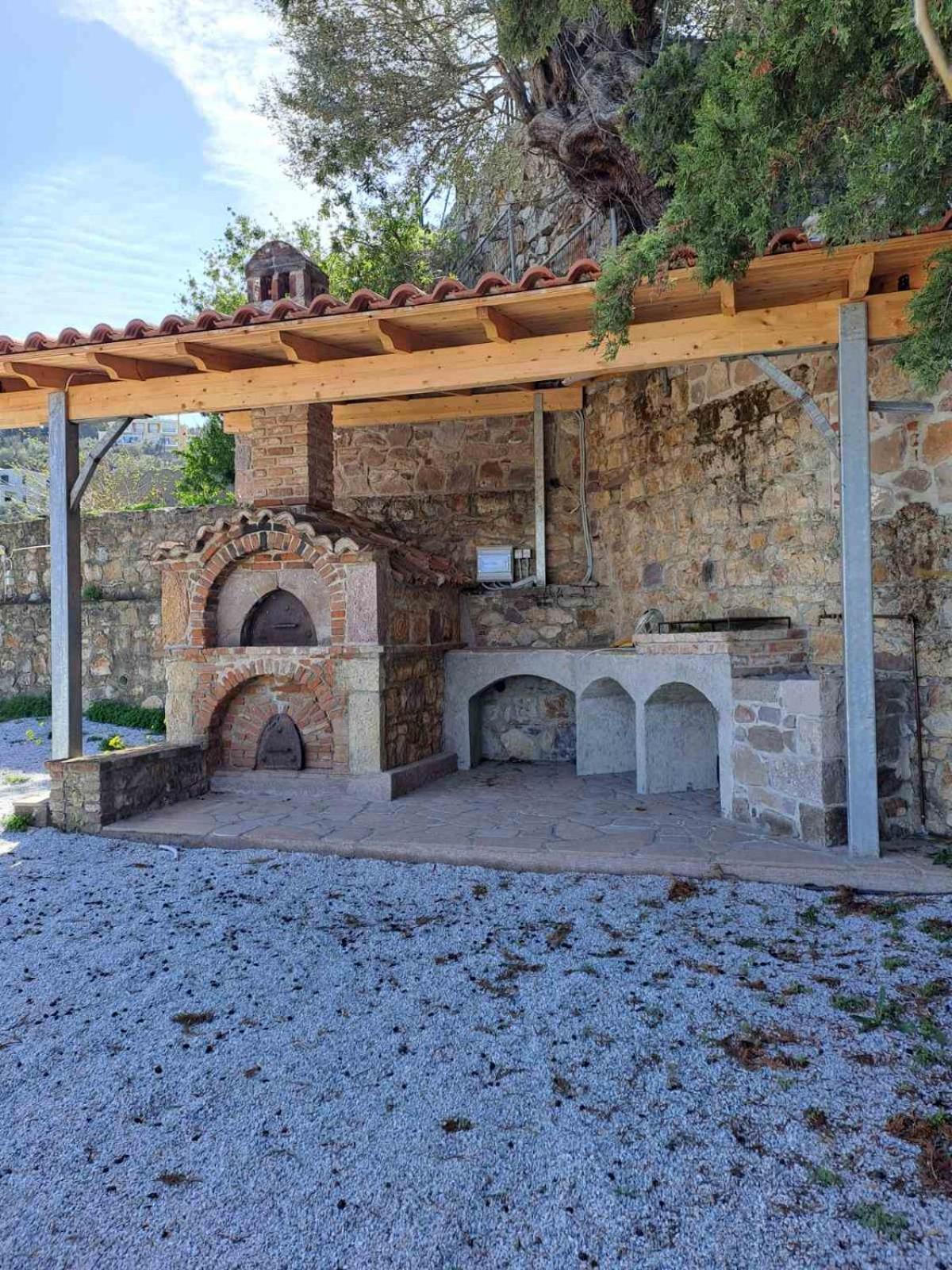 Villa Modern Overlooking Mytilene