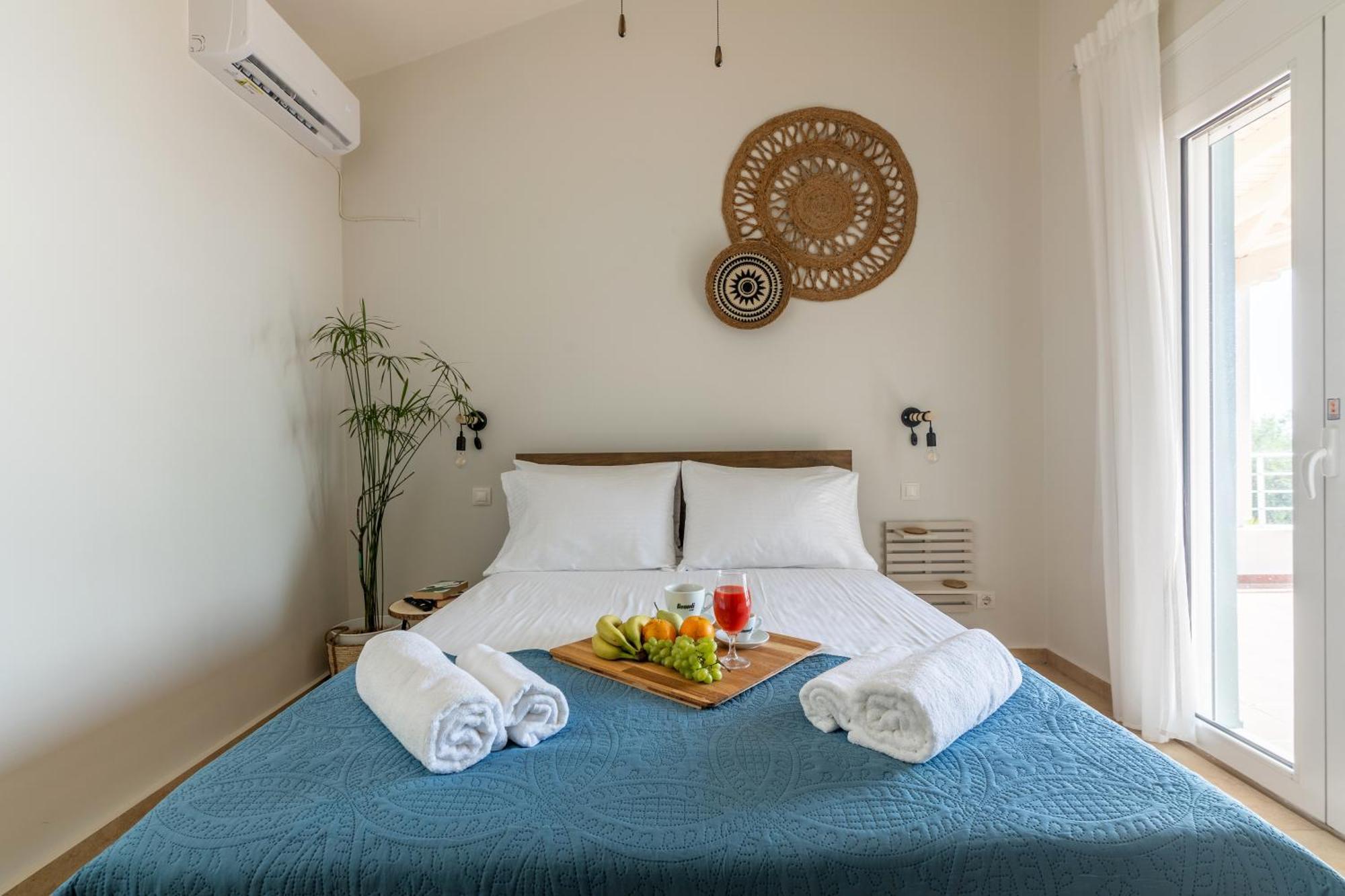 Albore Imblue, Jacuzzi Bliss In Countryside Escapes