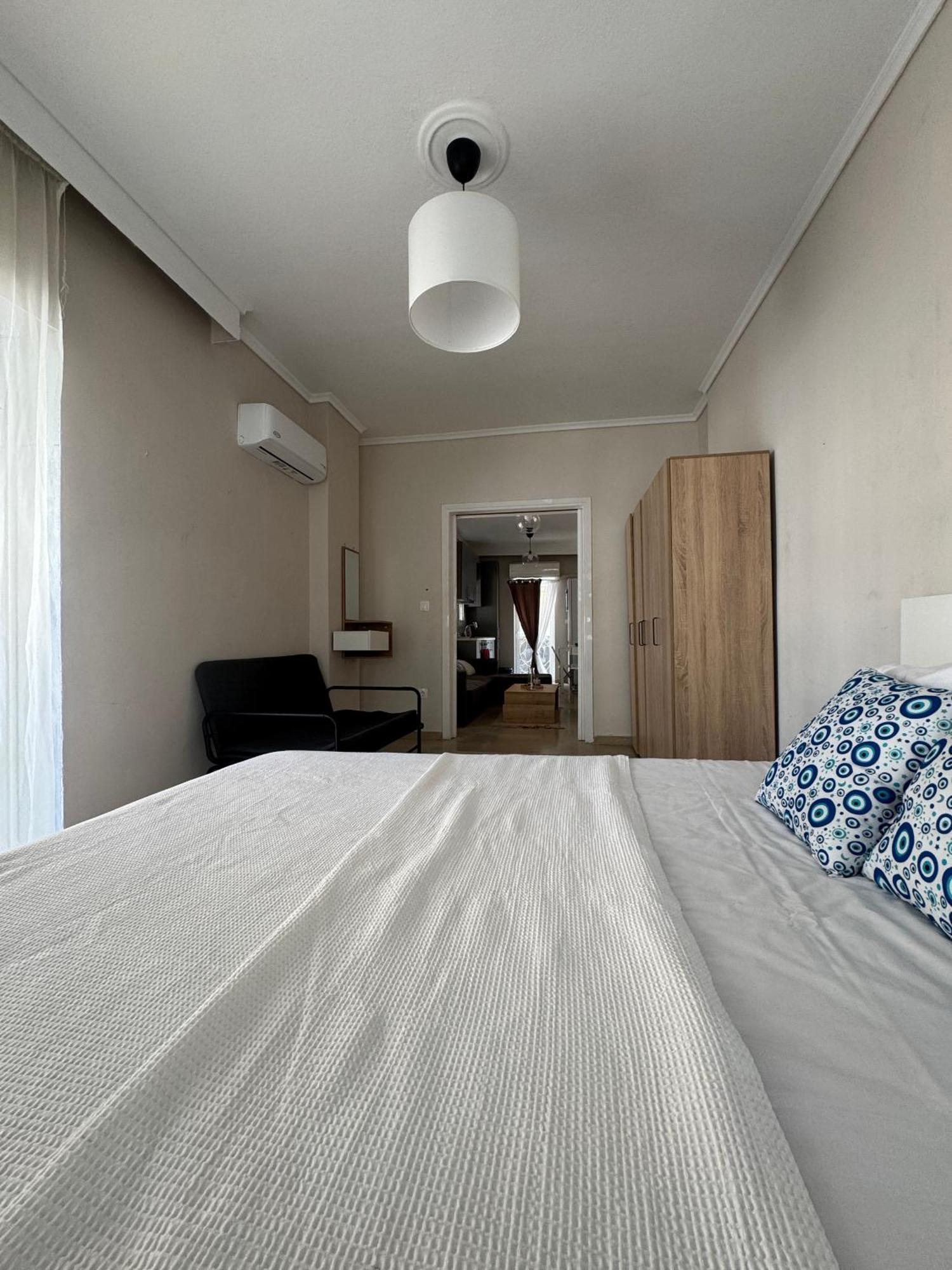 Poseidon's In Apartment *