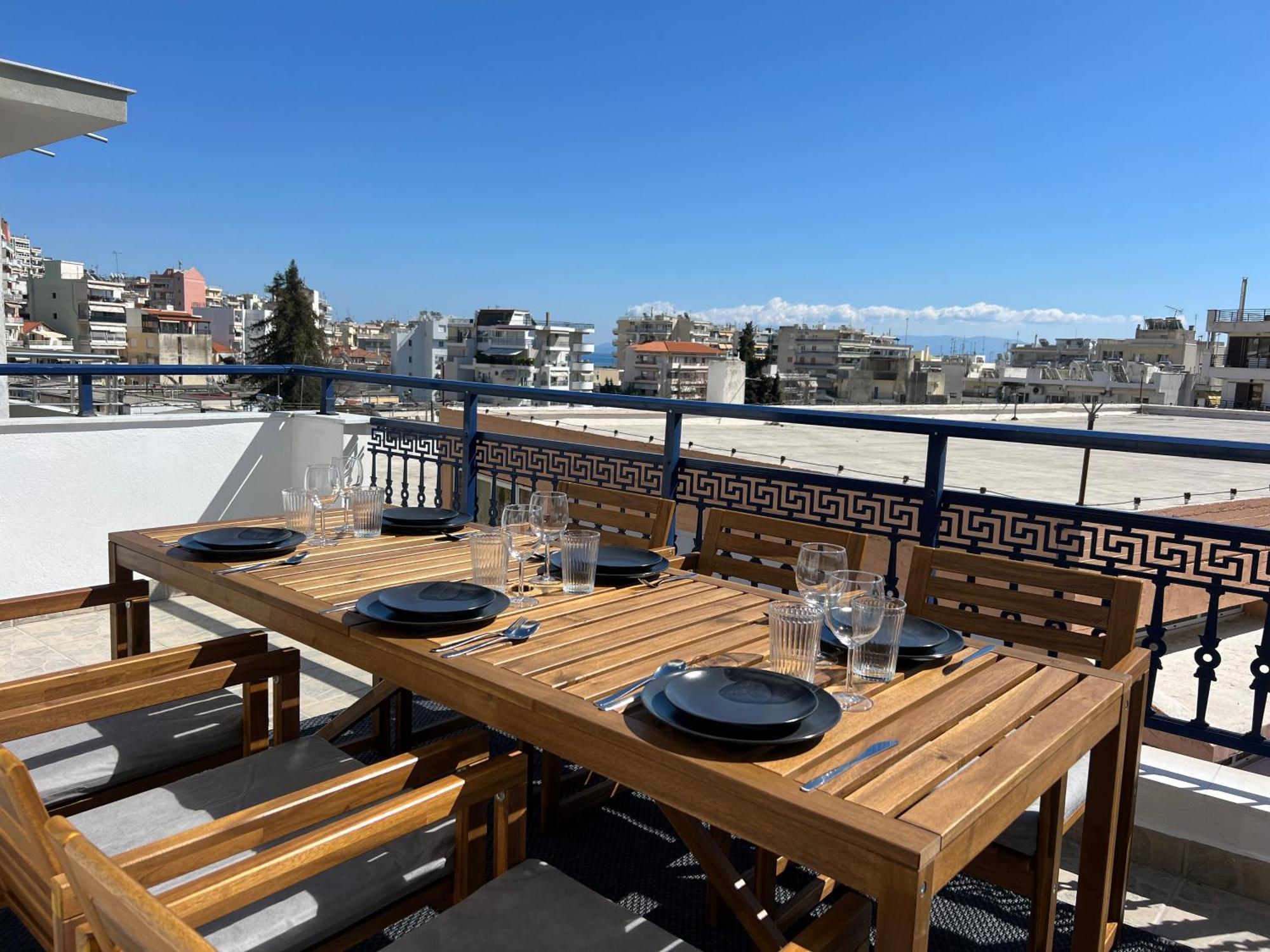 Apartment Maisonette With Stunning Terrace & Private Garage - By Solstad Kavala