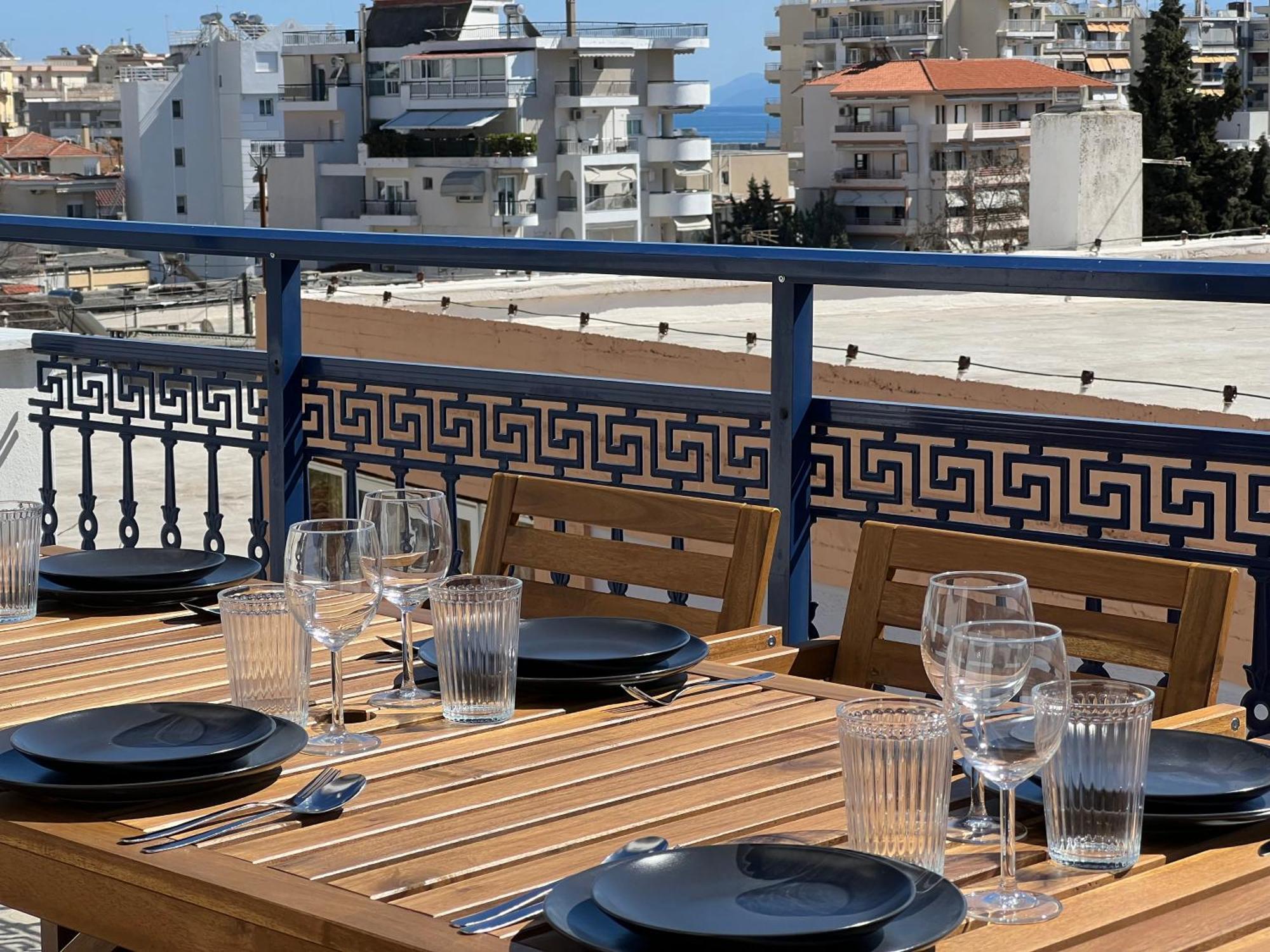 Maisonette With Stunning Terrace & Private Garage - By Solstad *