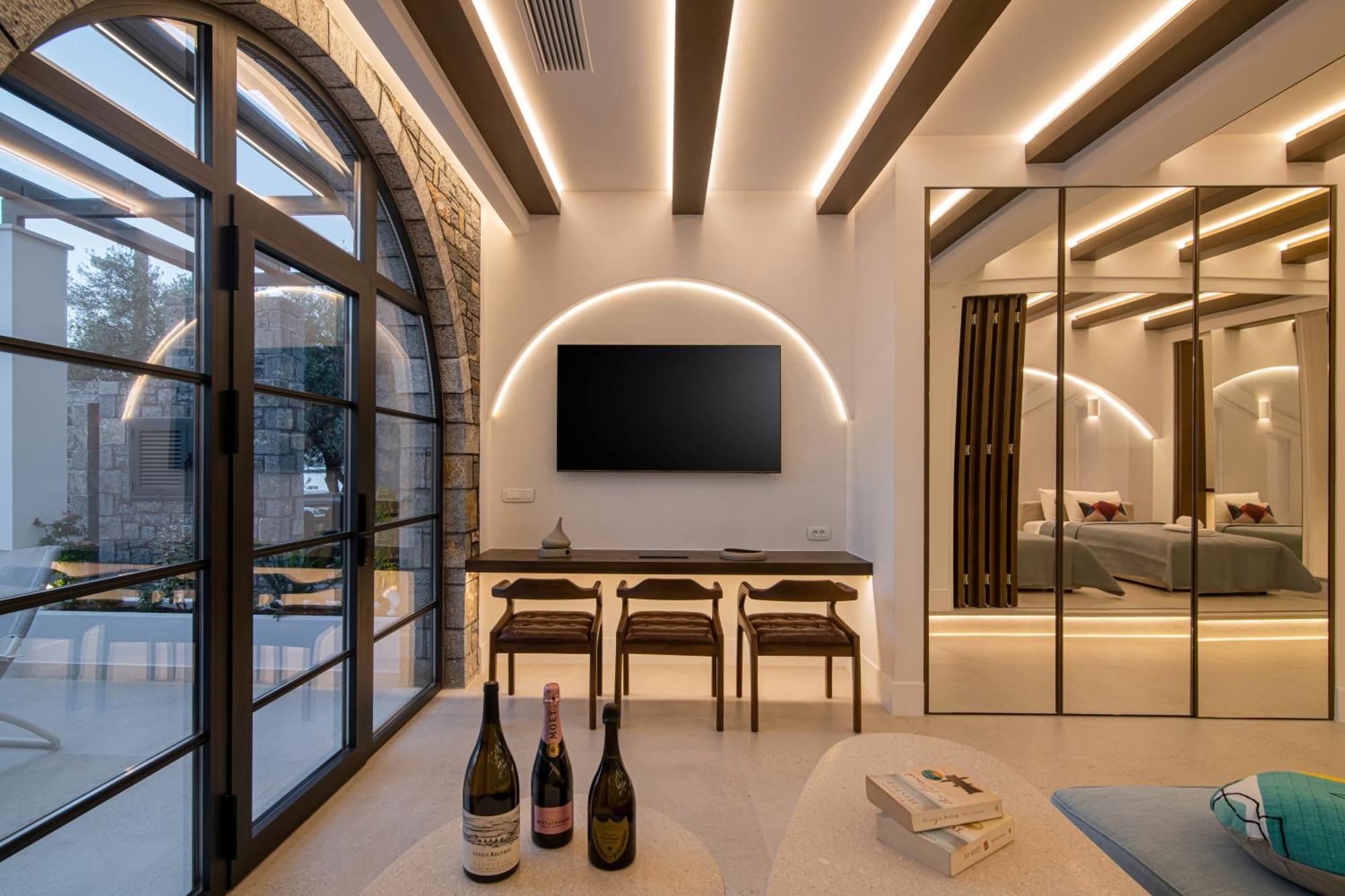 Riviera Villa *