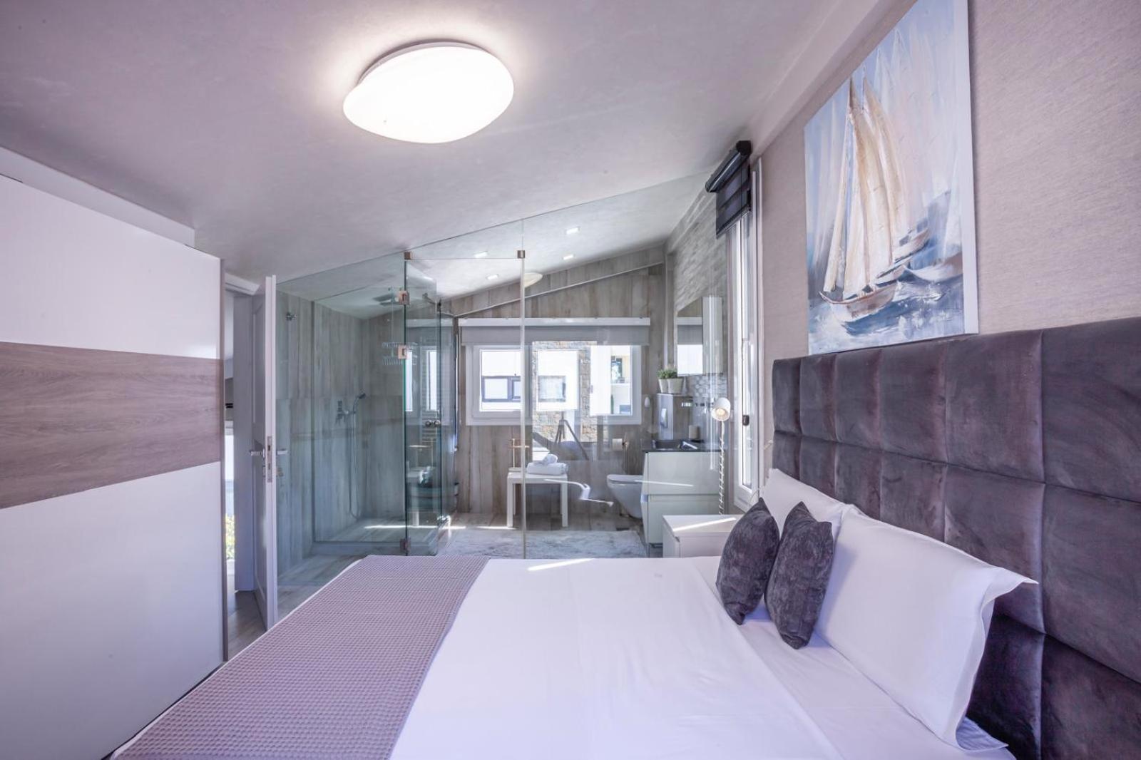 Seafront Luxury Almyra, Chalkidiki Villa Polychrono