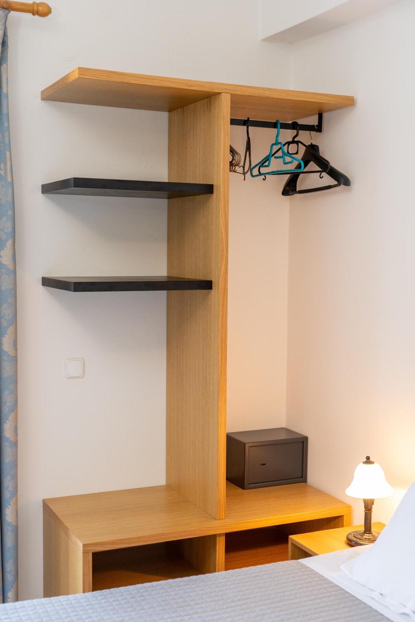 Apartment Dimitris *