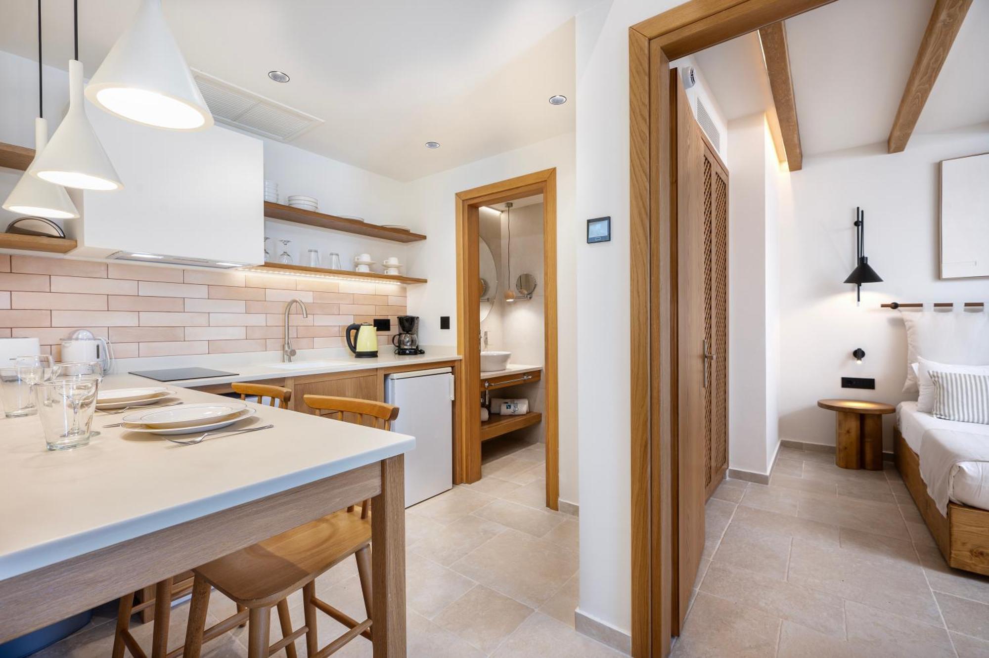 Aegean Aparthotel 4*