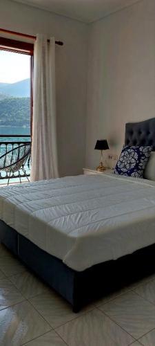 CELEBRITY Hotel 2*