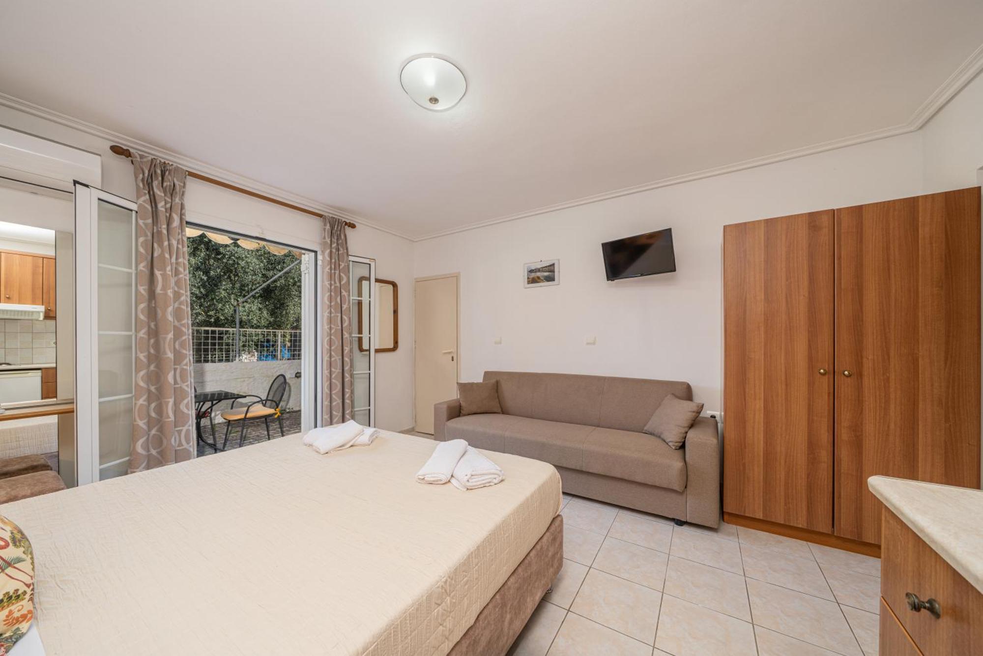 Apartment Dimitris Karavomylos