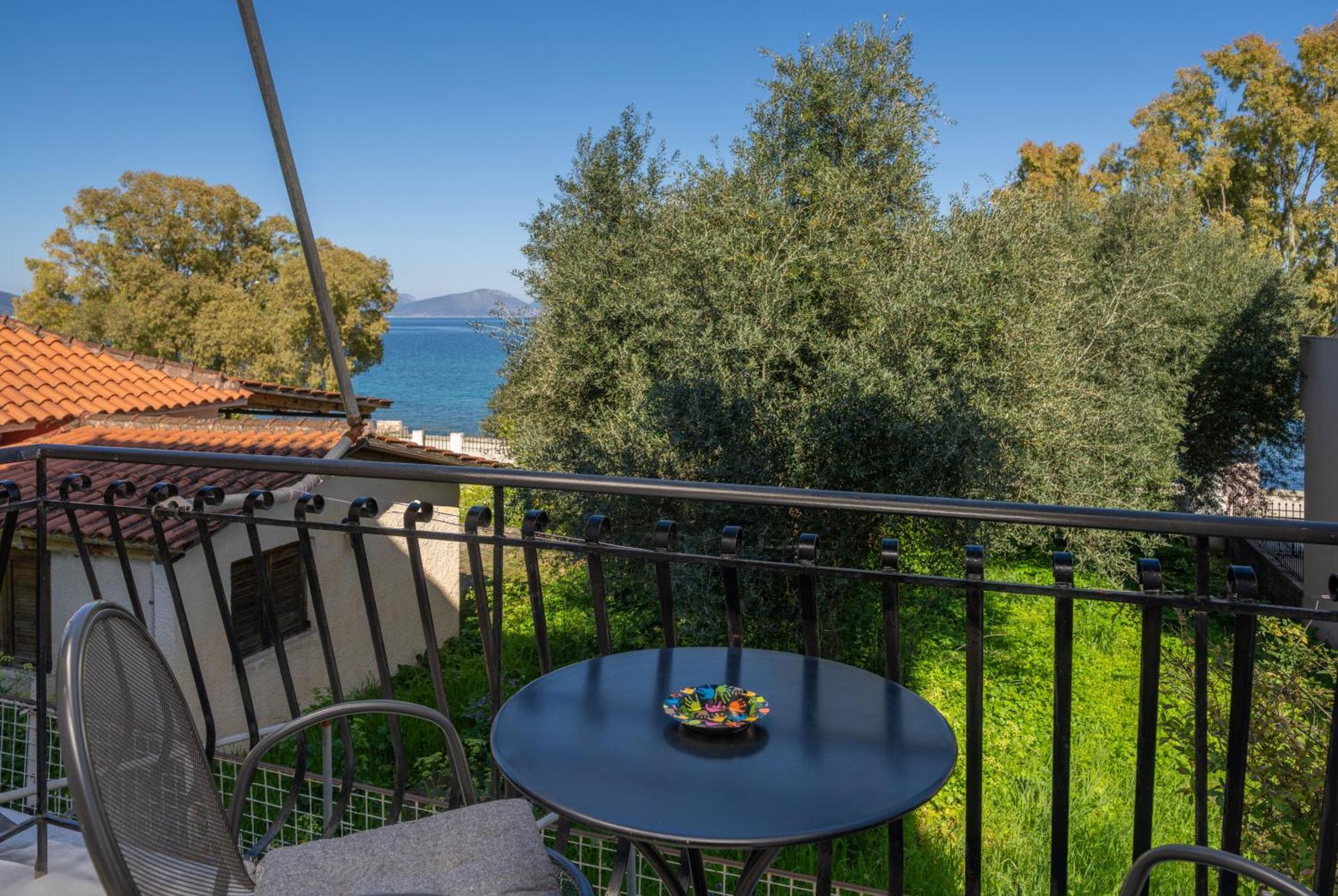 Dimitris Apartment