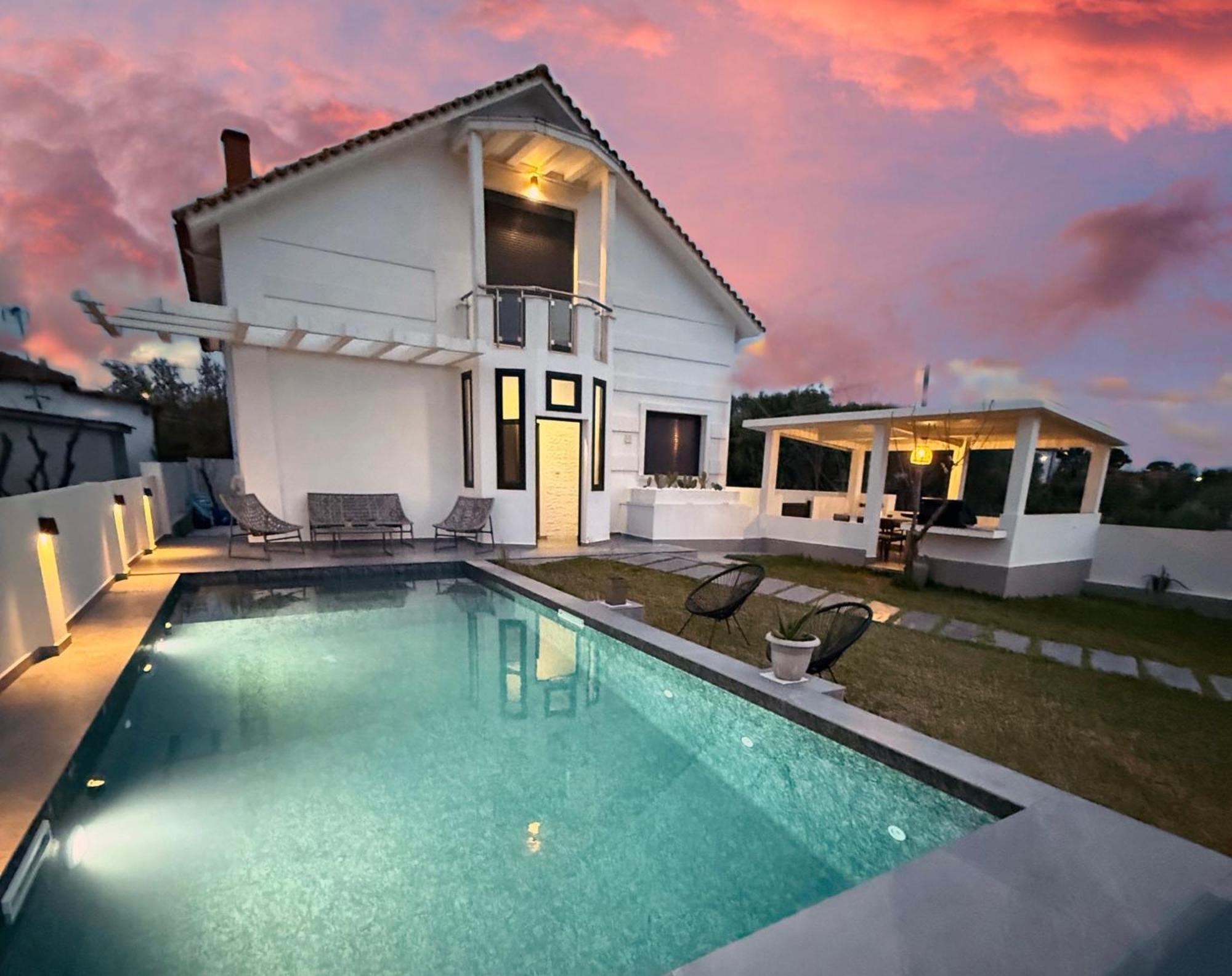 Villa Sunset Albatross