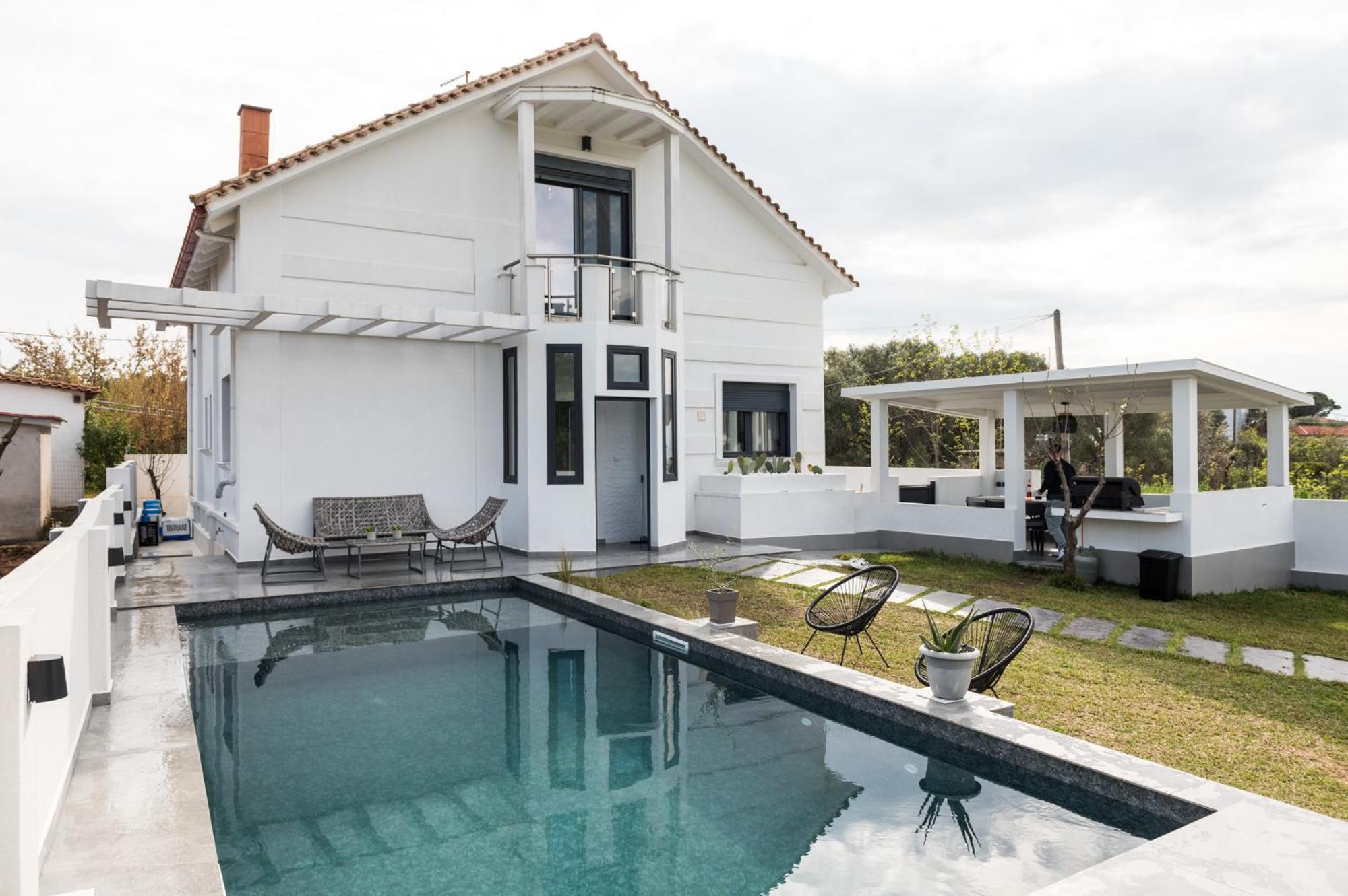 Sunset Albatross Villa *