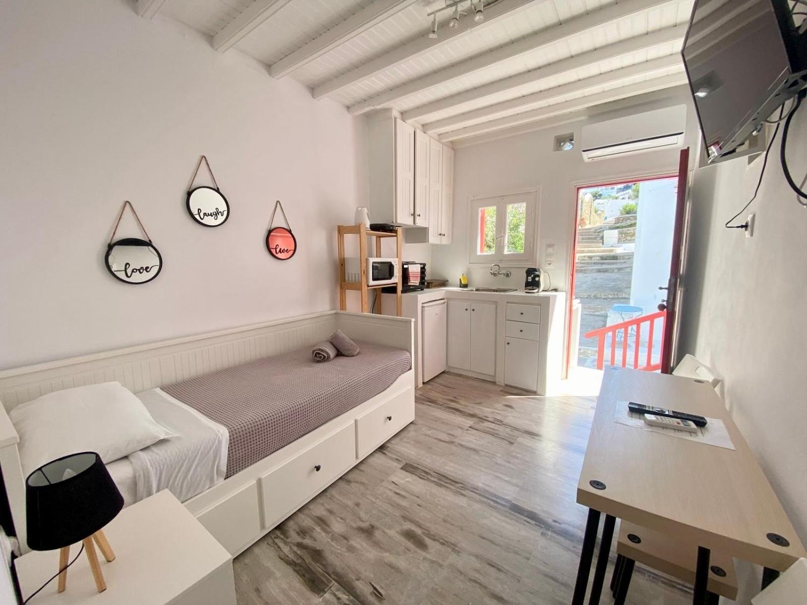 Apartment Elenitas Town House With Balcony And Sea View Mykonos Town