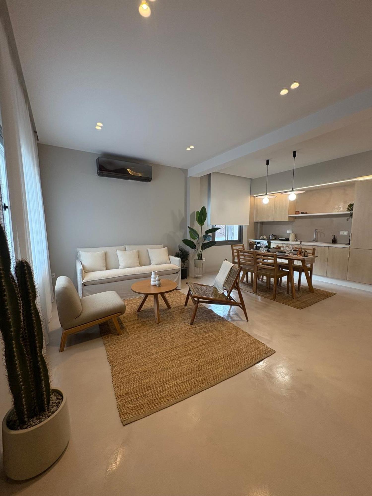 Maya Potidea Apartment *